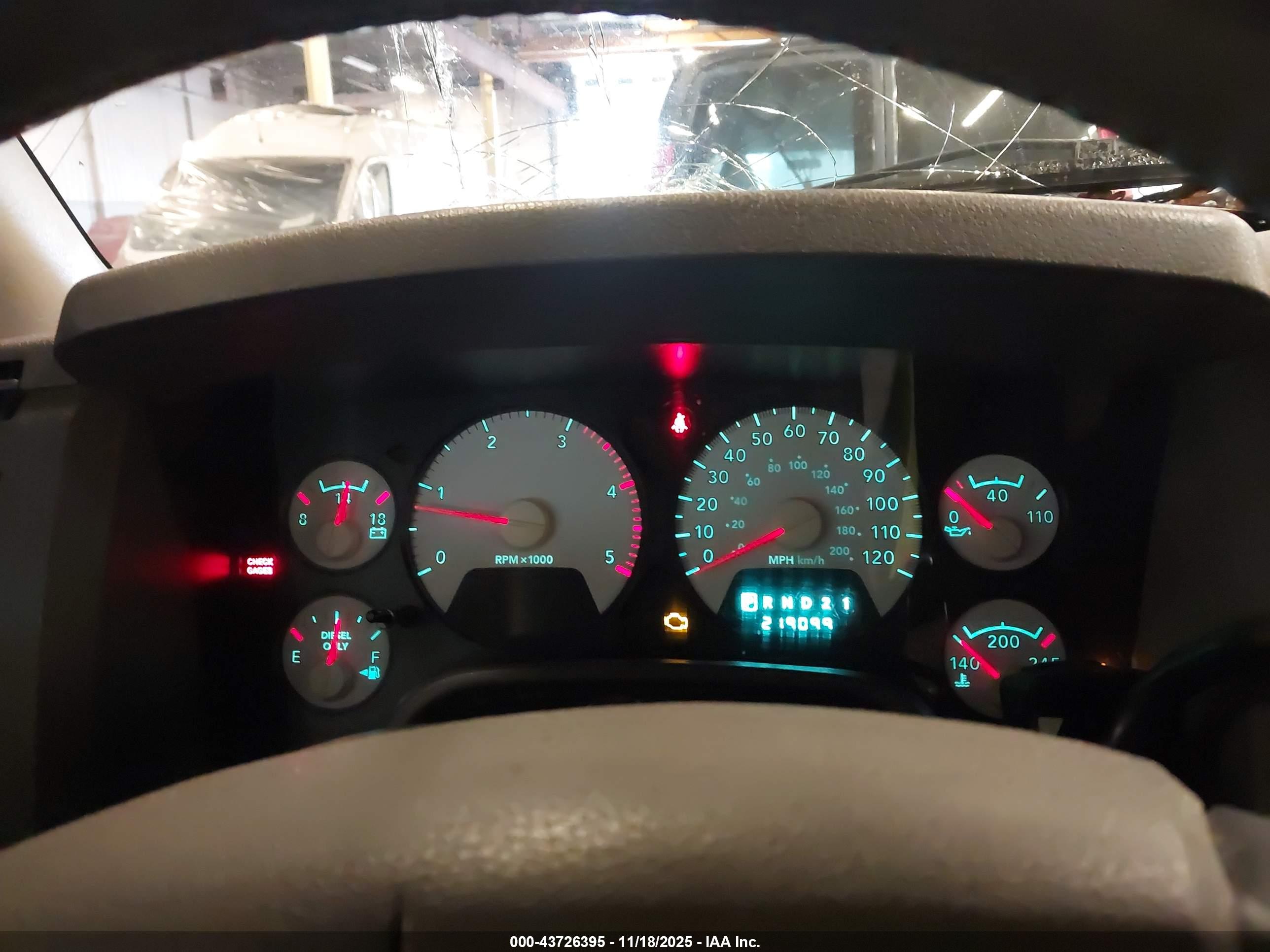 DODGE RAM image 7