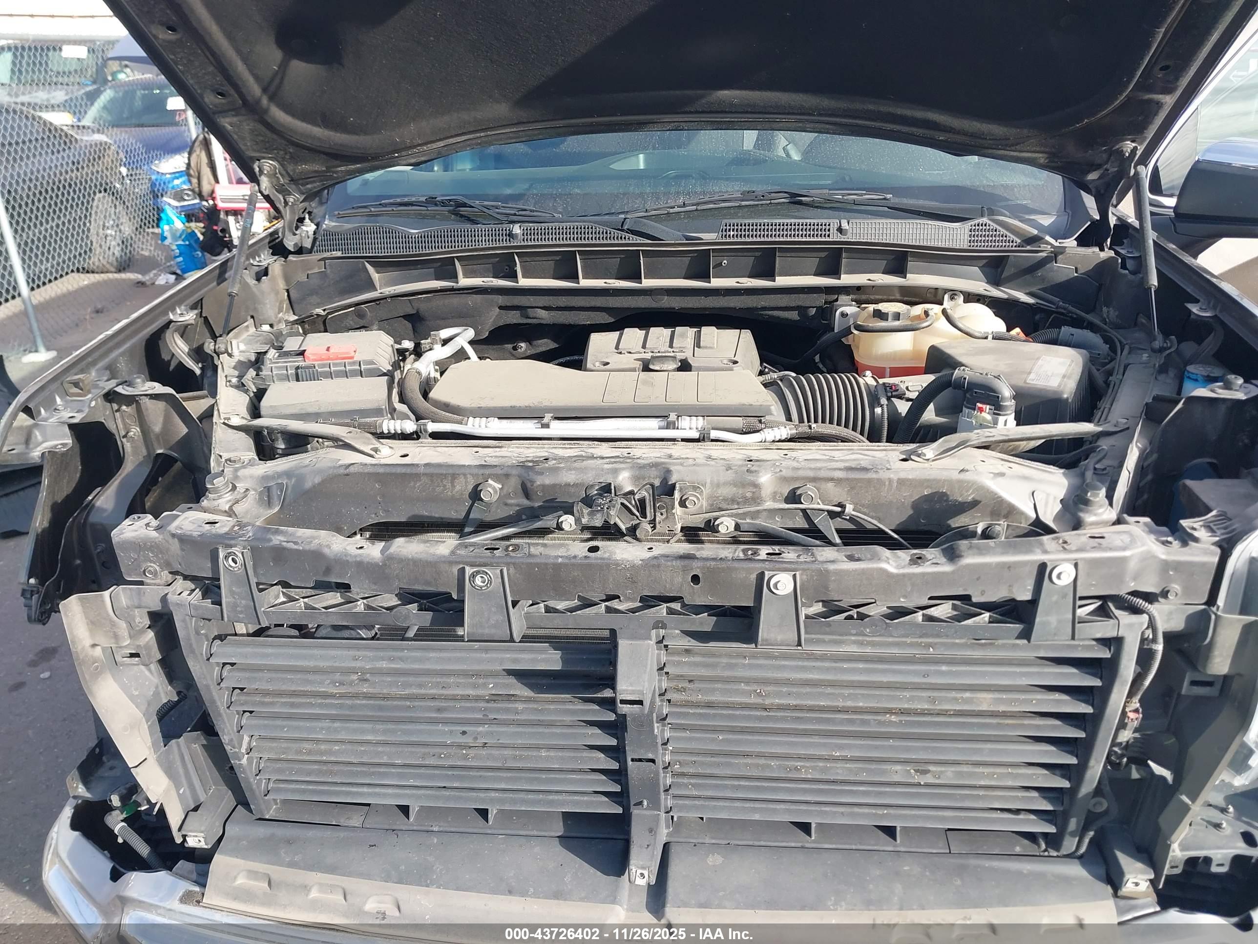 GMC SIERRA image 10