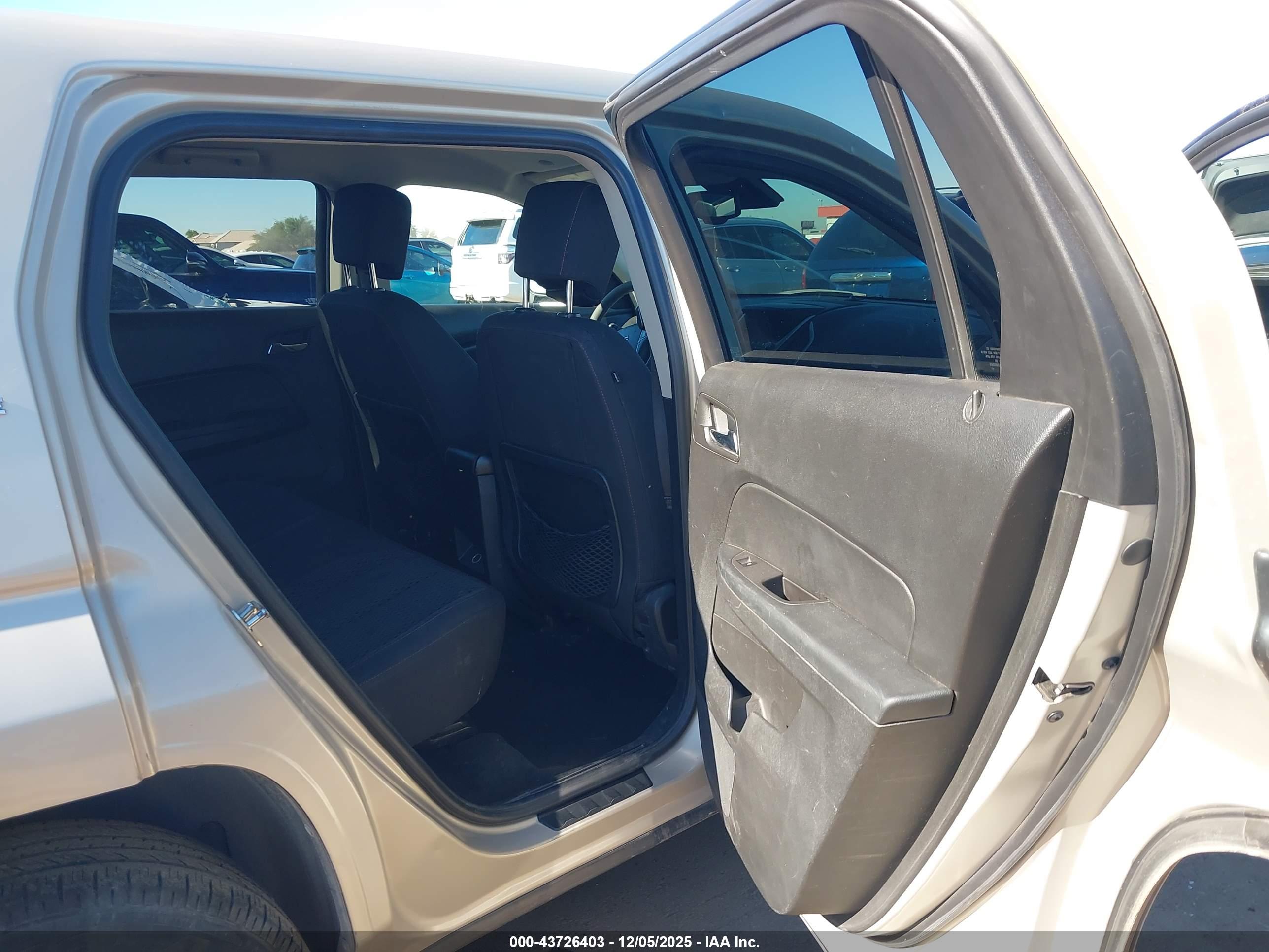GMC TERRAIN image 8