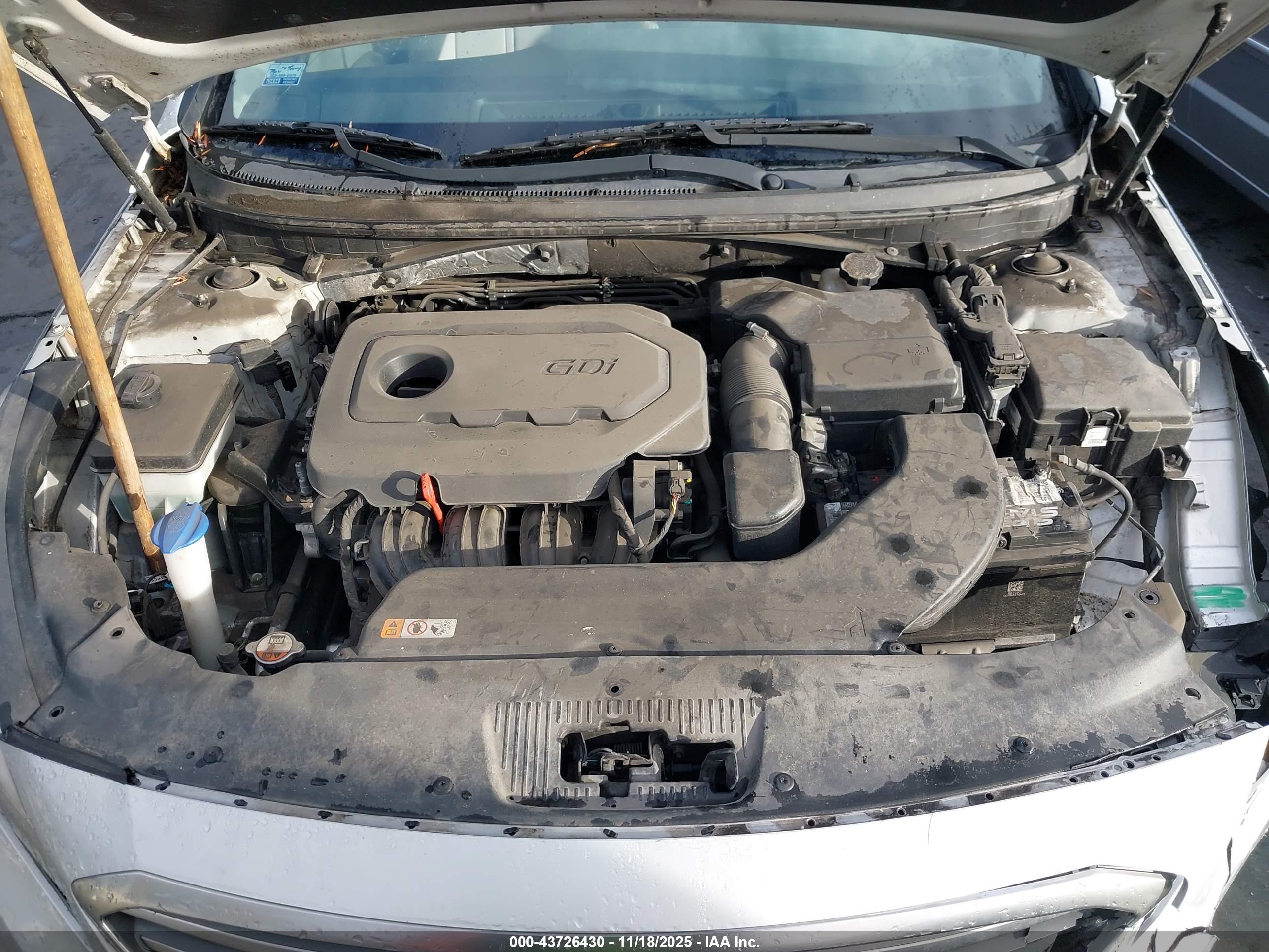 HYUNDAI SONATA image 10