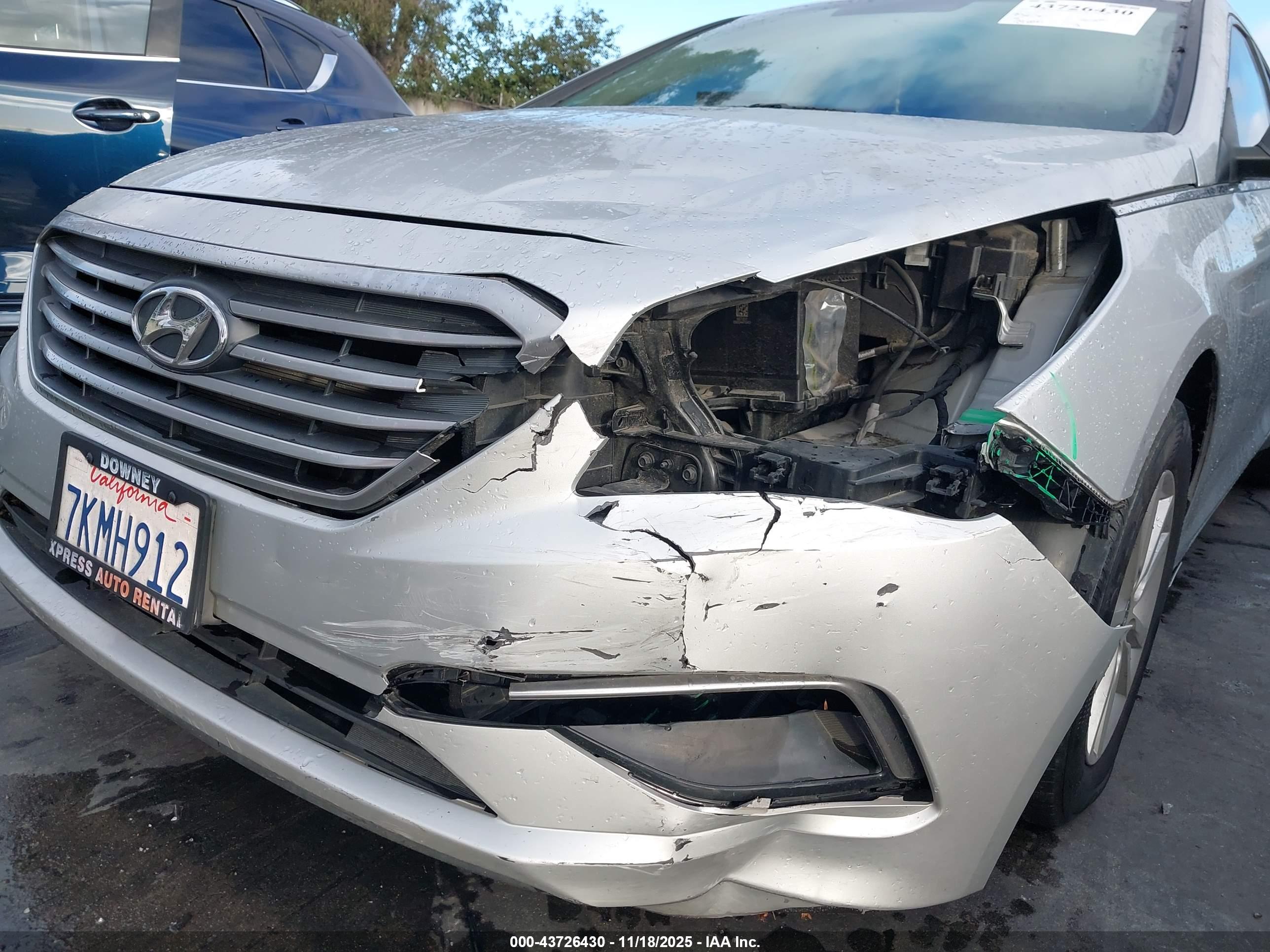 HYUNDAI SONATA image 6