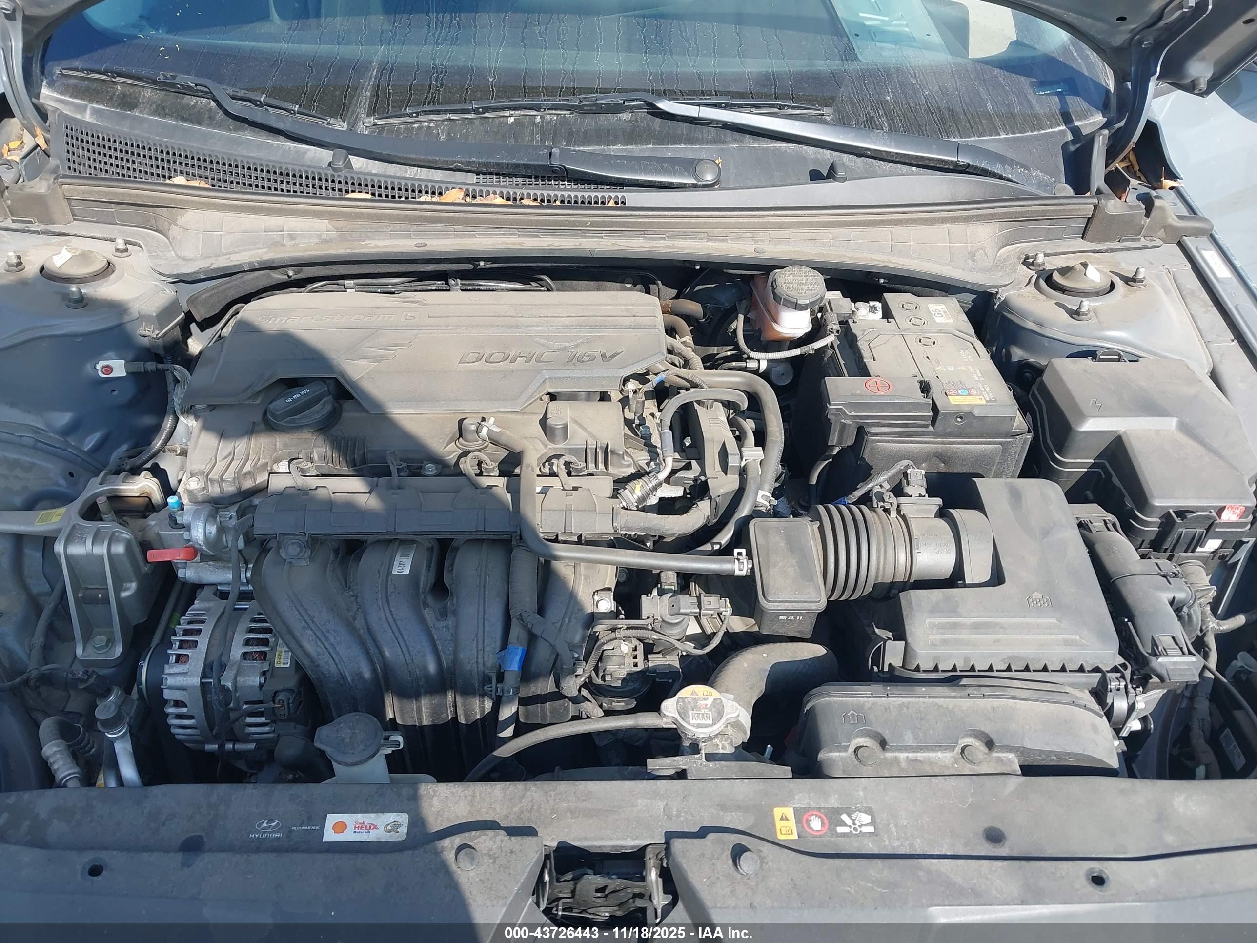 HYUNDAI ELANTRA image 10