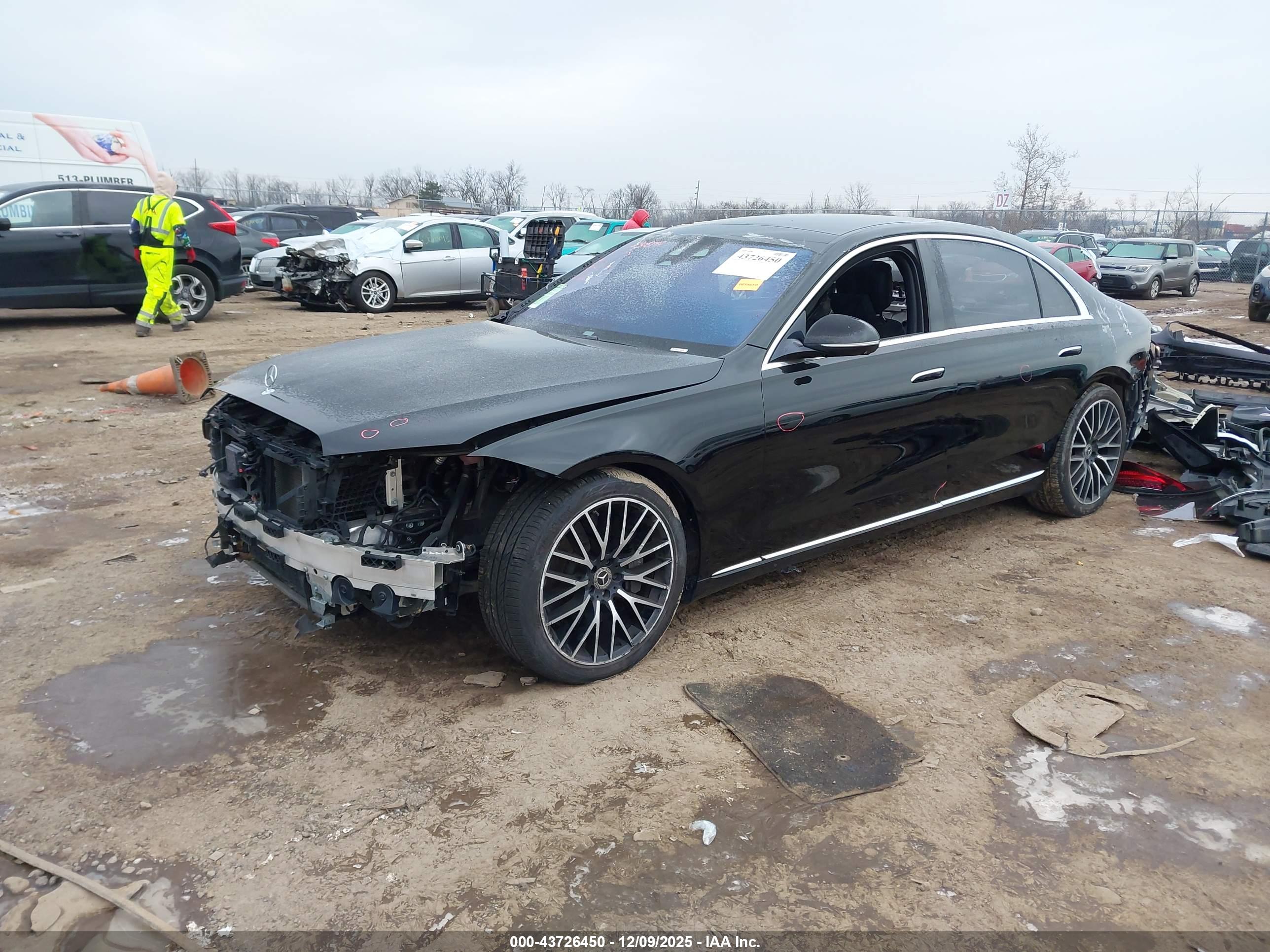 MERCEDES-BENZ S image 2