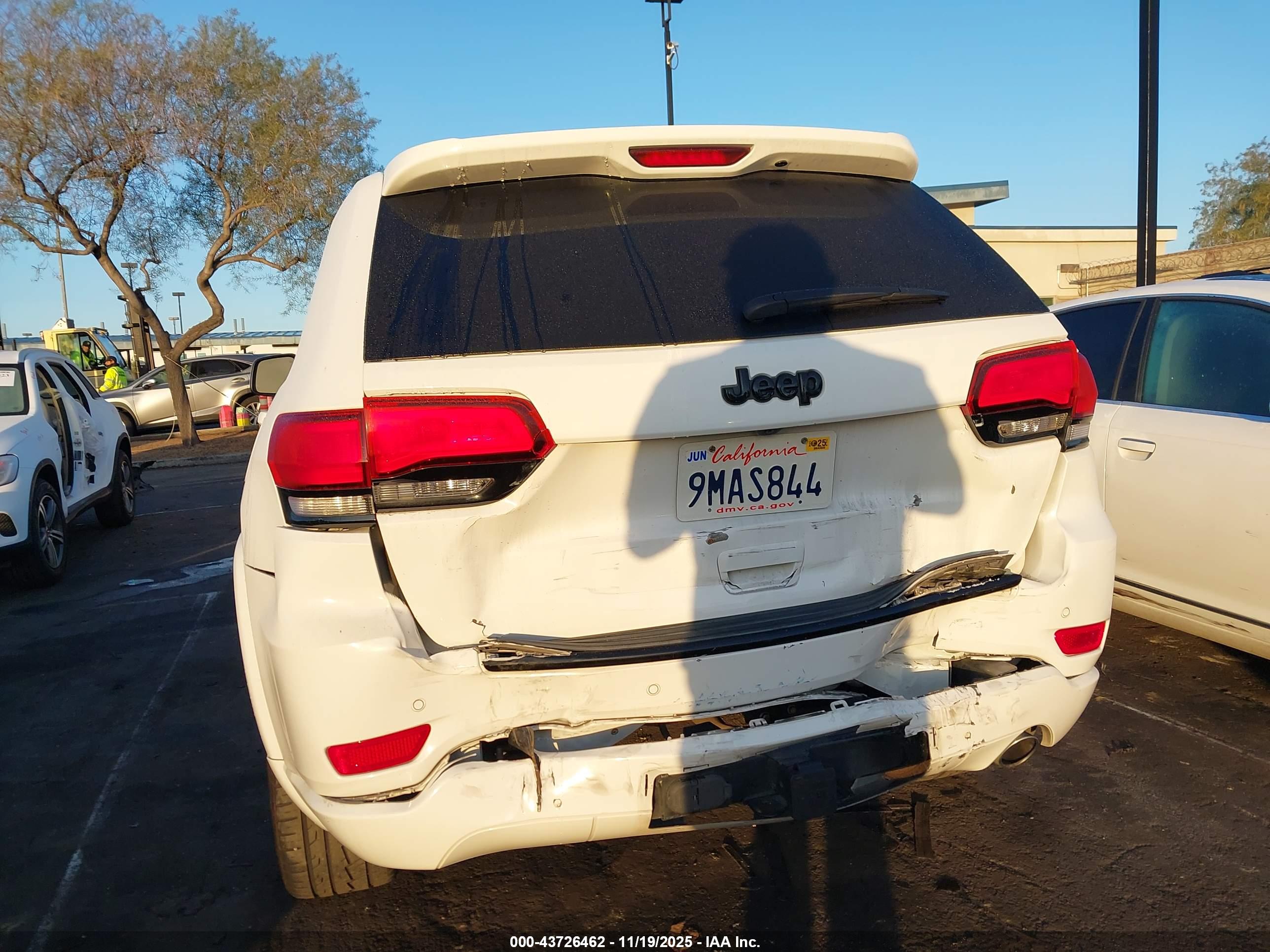 JEEP GRAND image 6