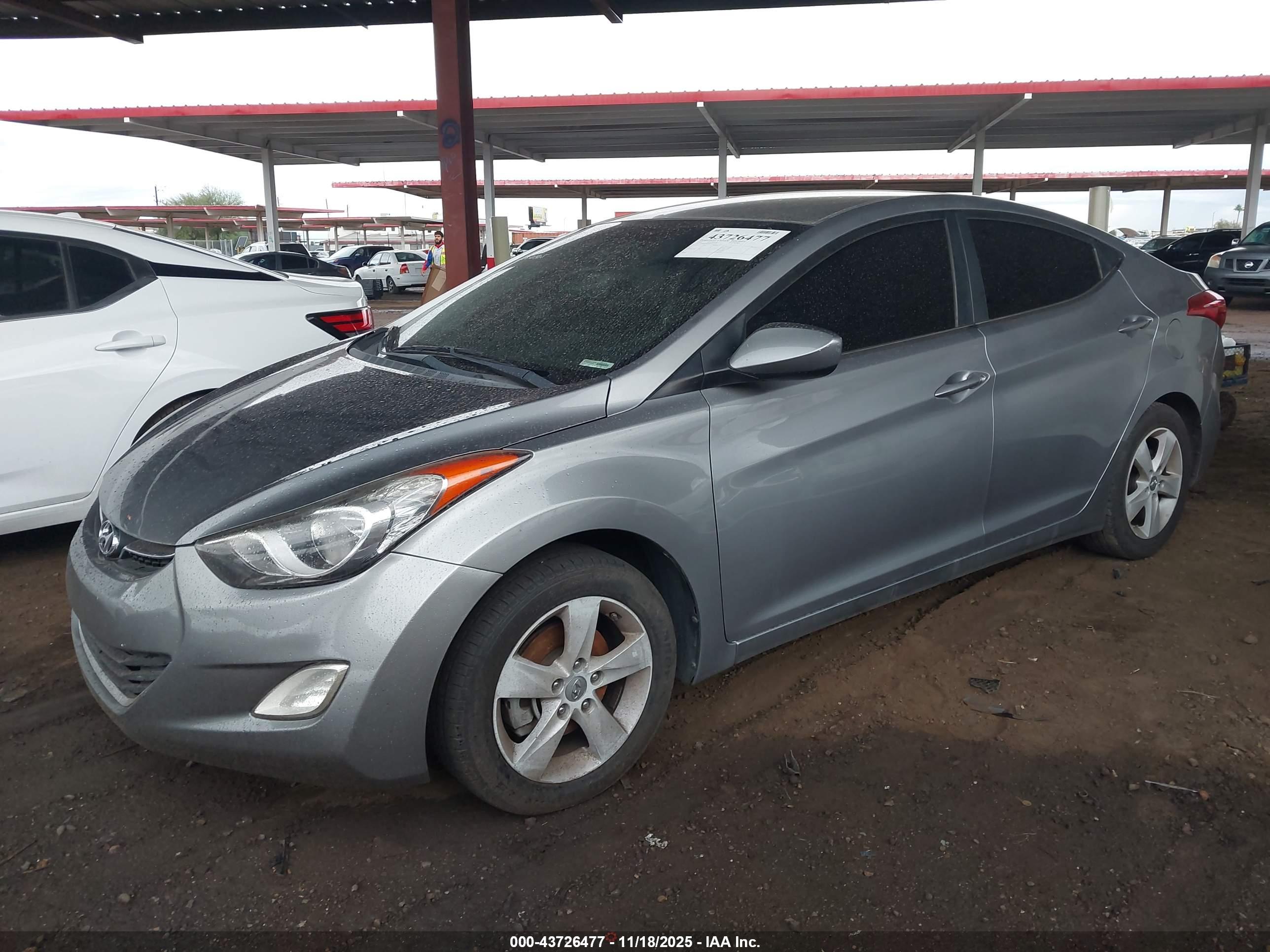 HYUNDAI ELANTRA image 2