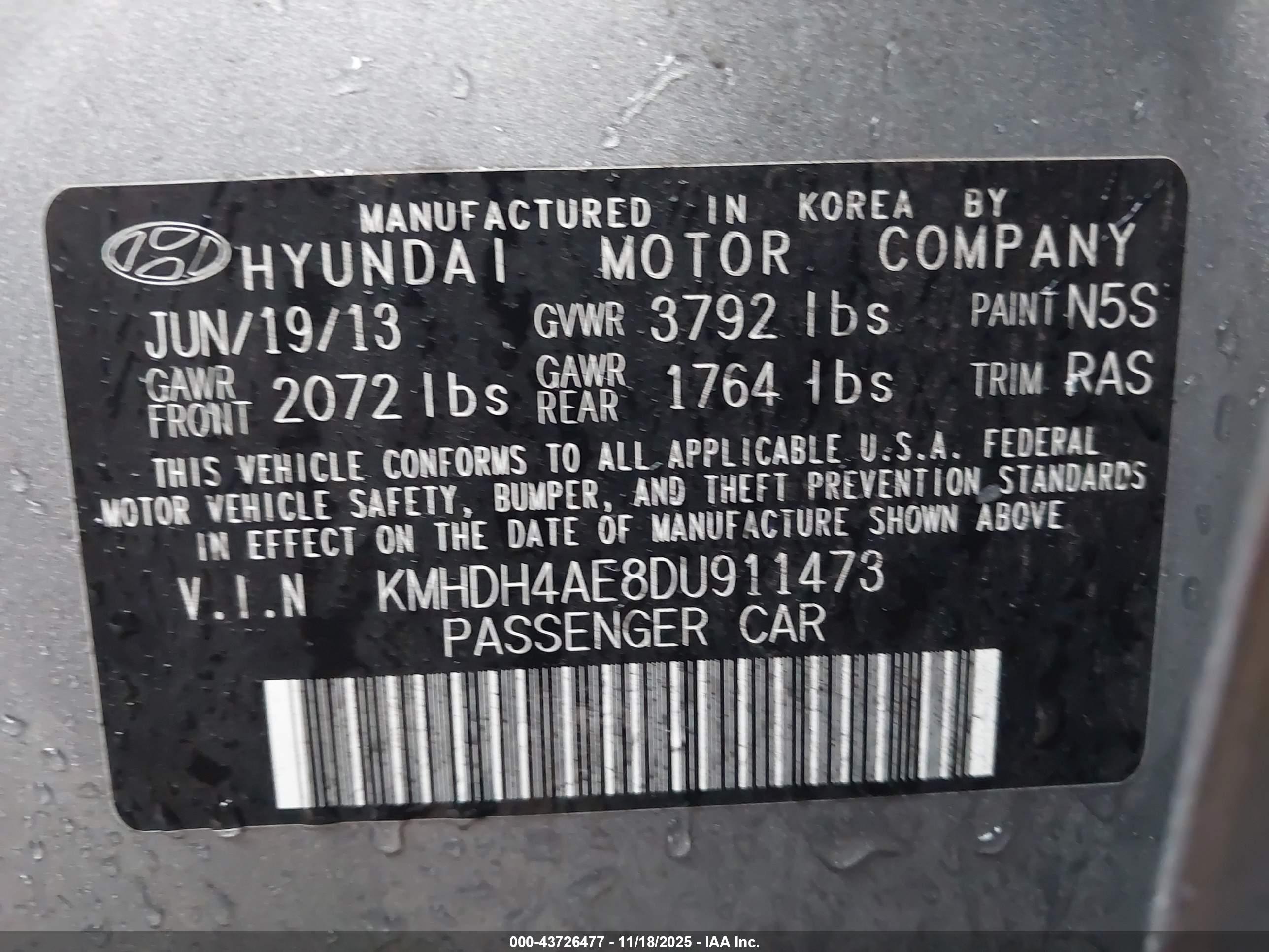 HYUNDAI ELANTRA image 9