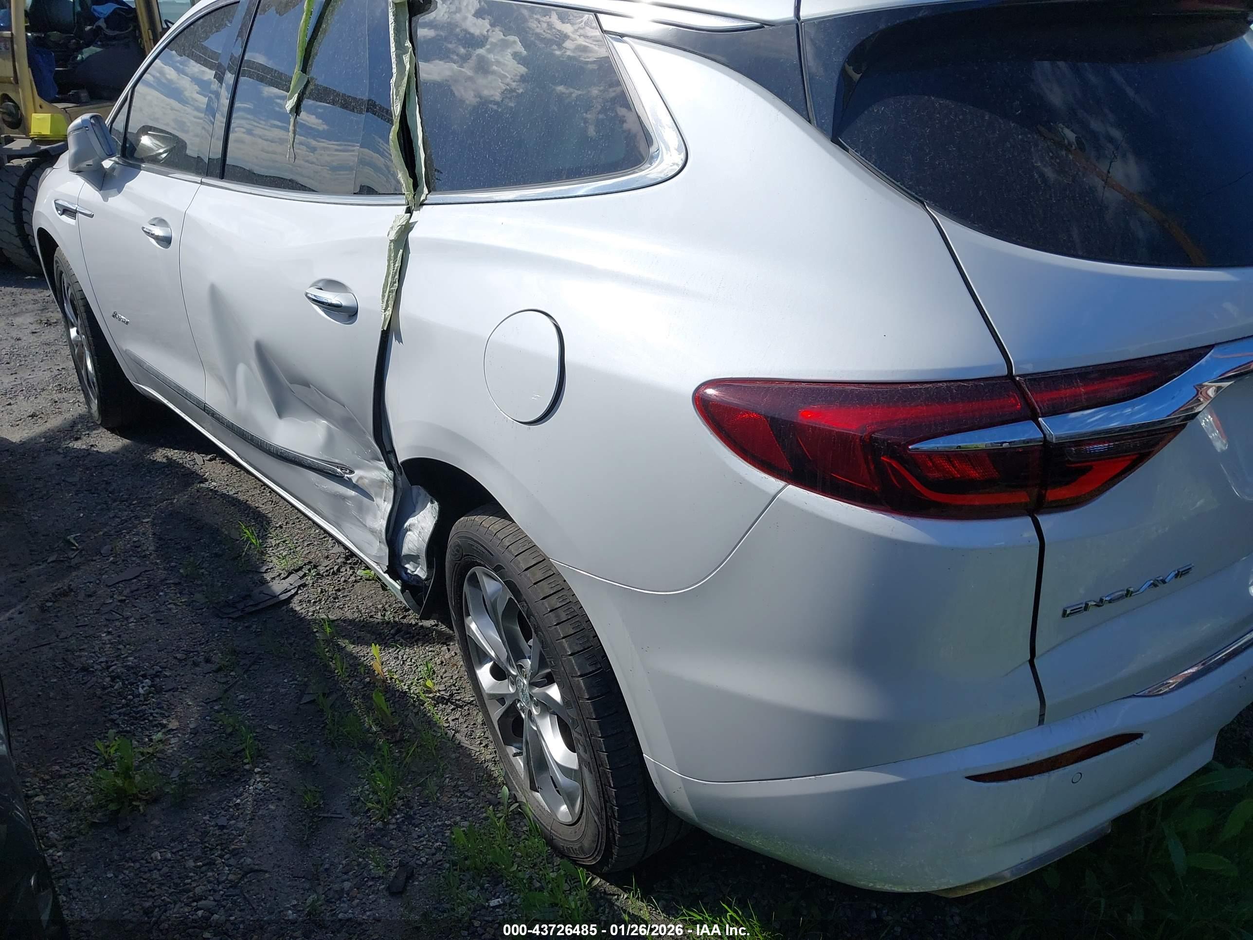 BUICK ENCLAVE image 3