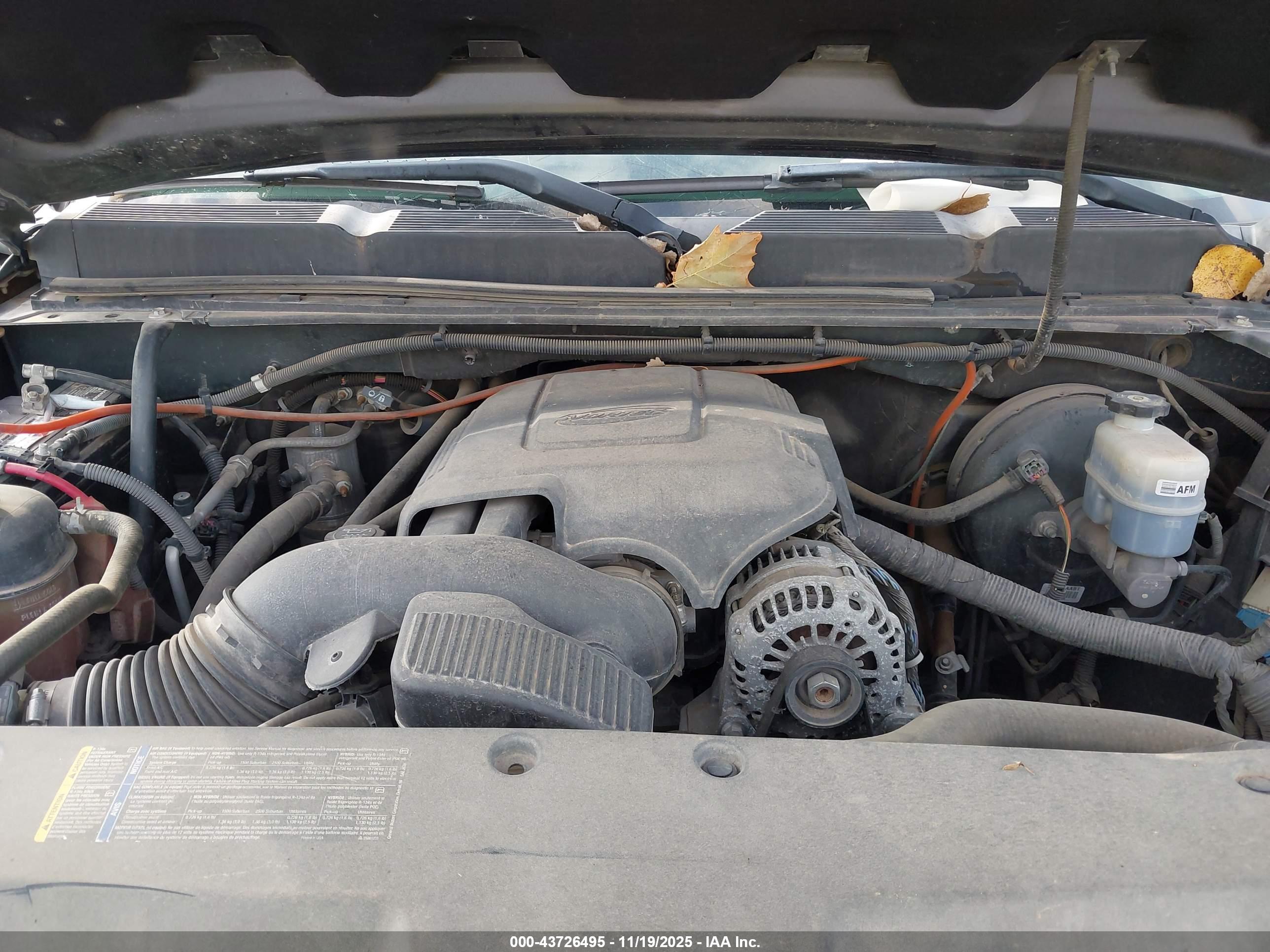 CHEVROLET SILVERADO image 10