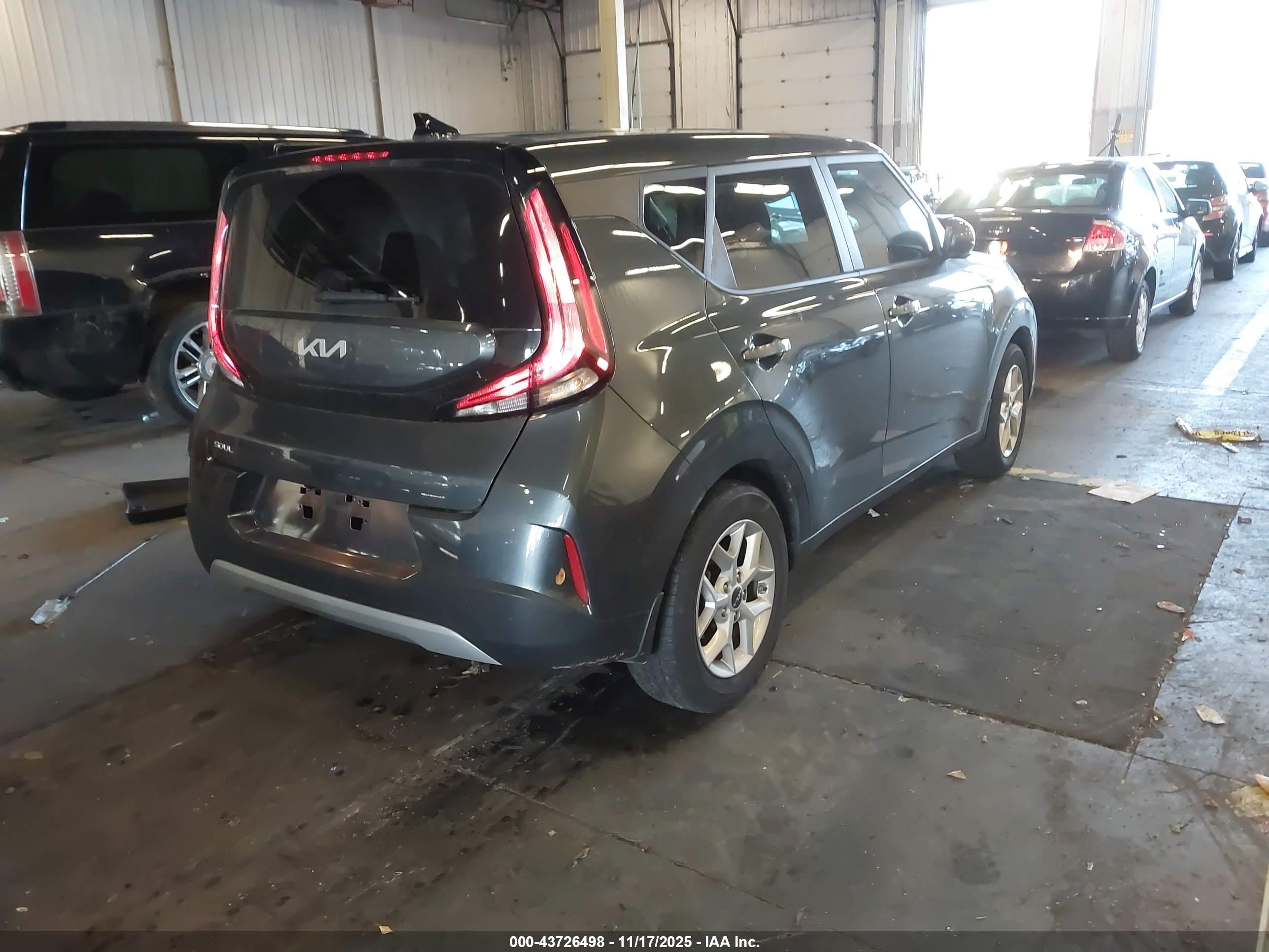 KIA SOUL image 4