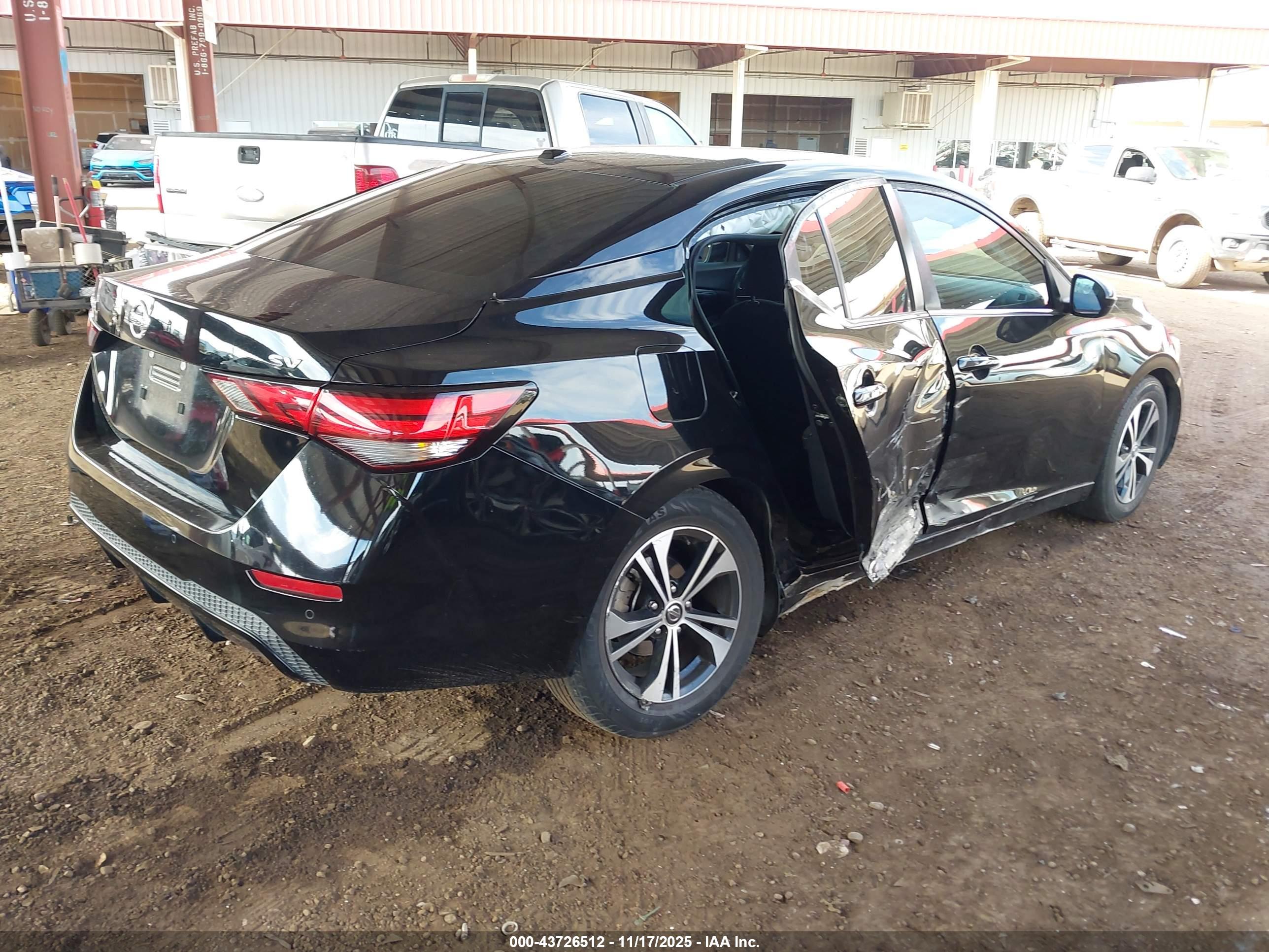 NISSAN SENTRA image 4
