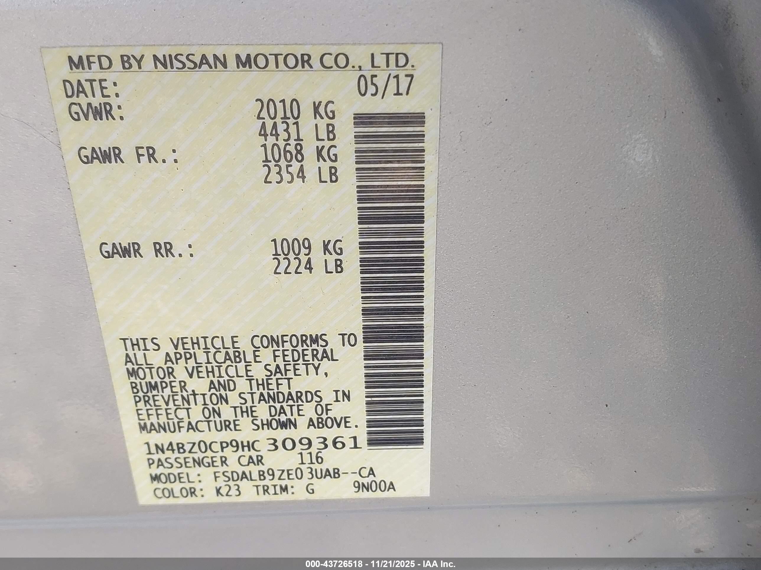 NISSAN LEAF image 9