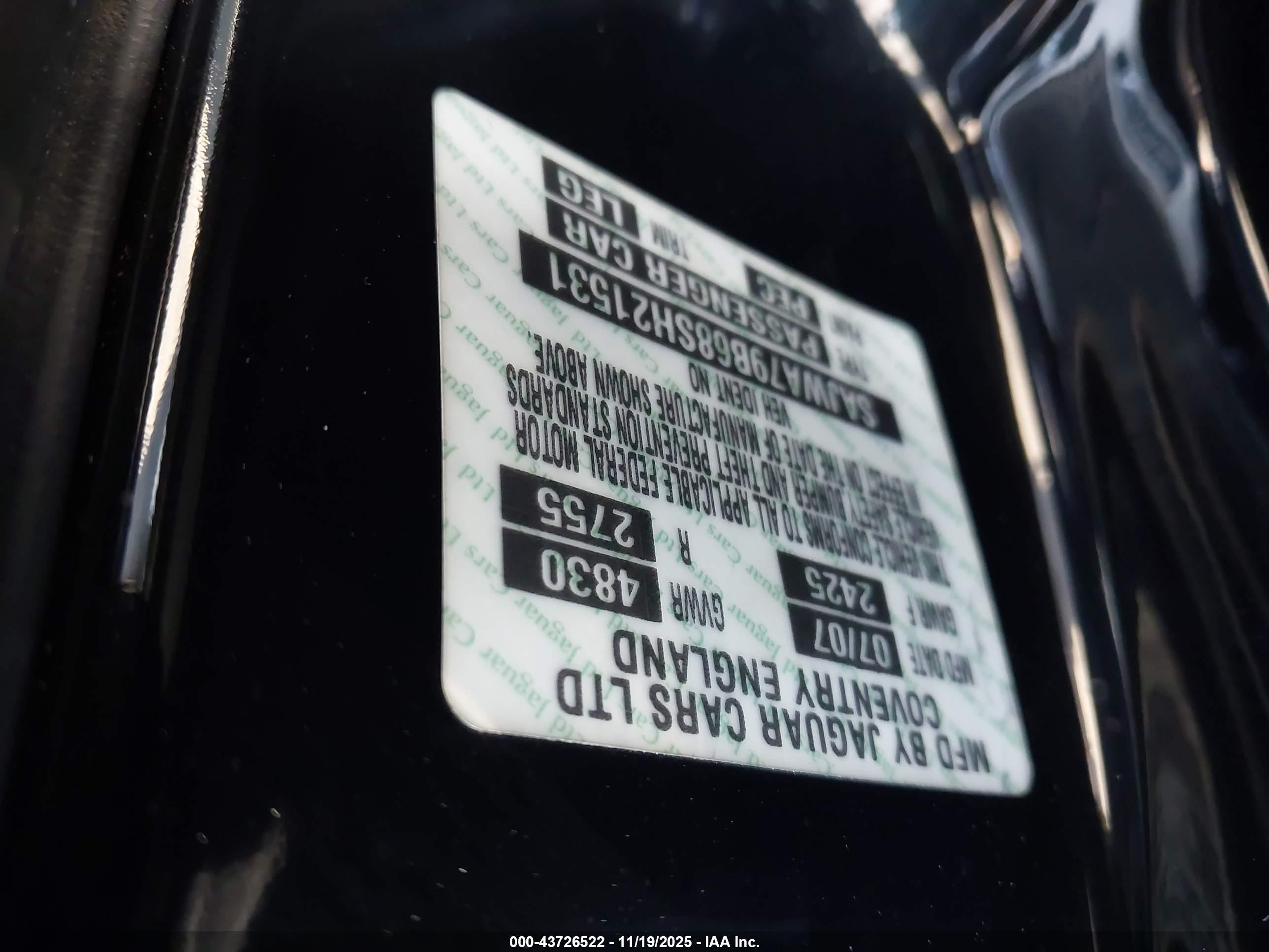 JAGUAR XJ image 9