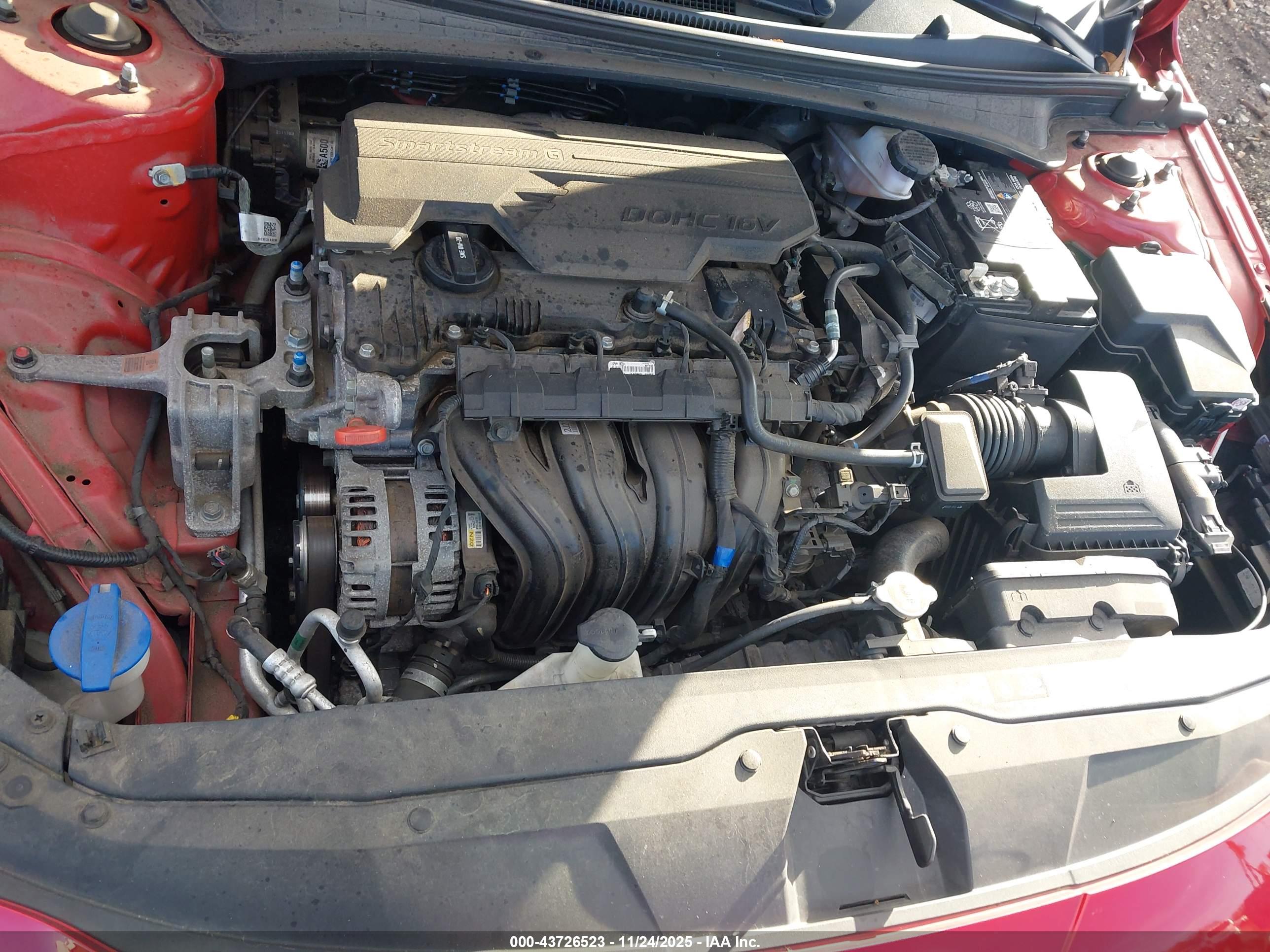 HYUNDAI ELANTRA image 10
