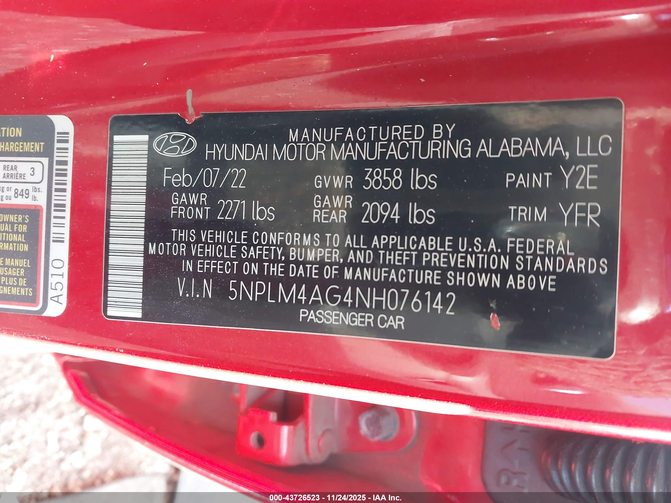 HYUNDAI ELANTRA image 9