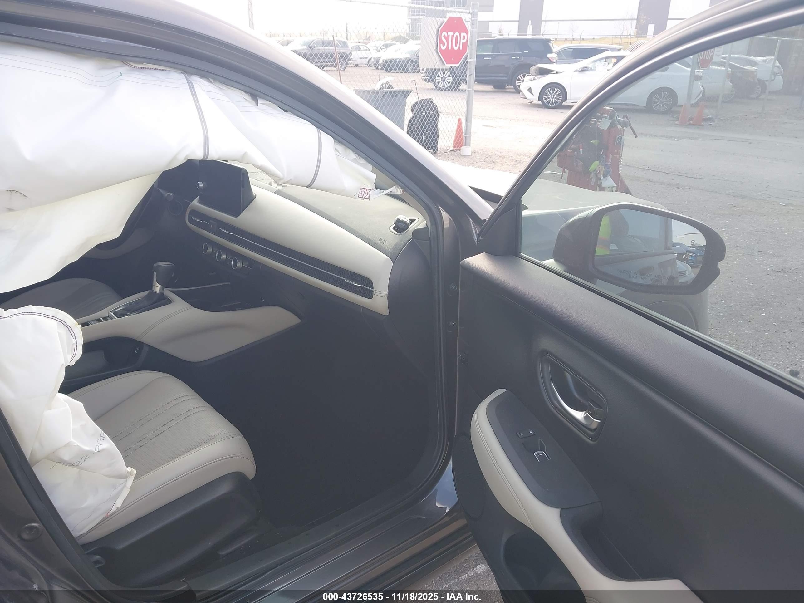 HONDA HR-V image 5