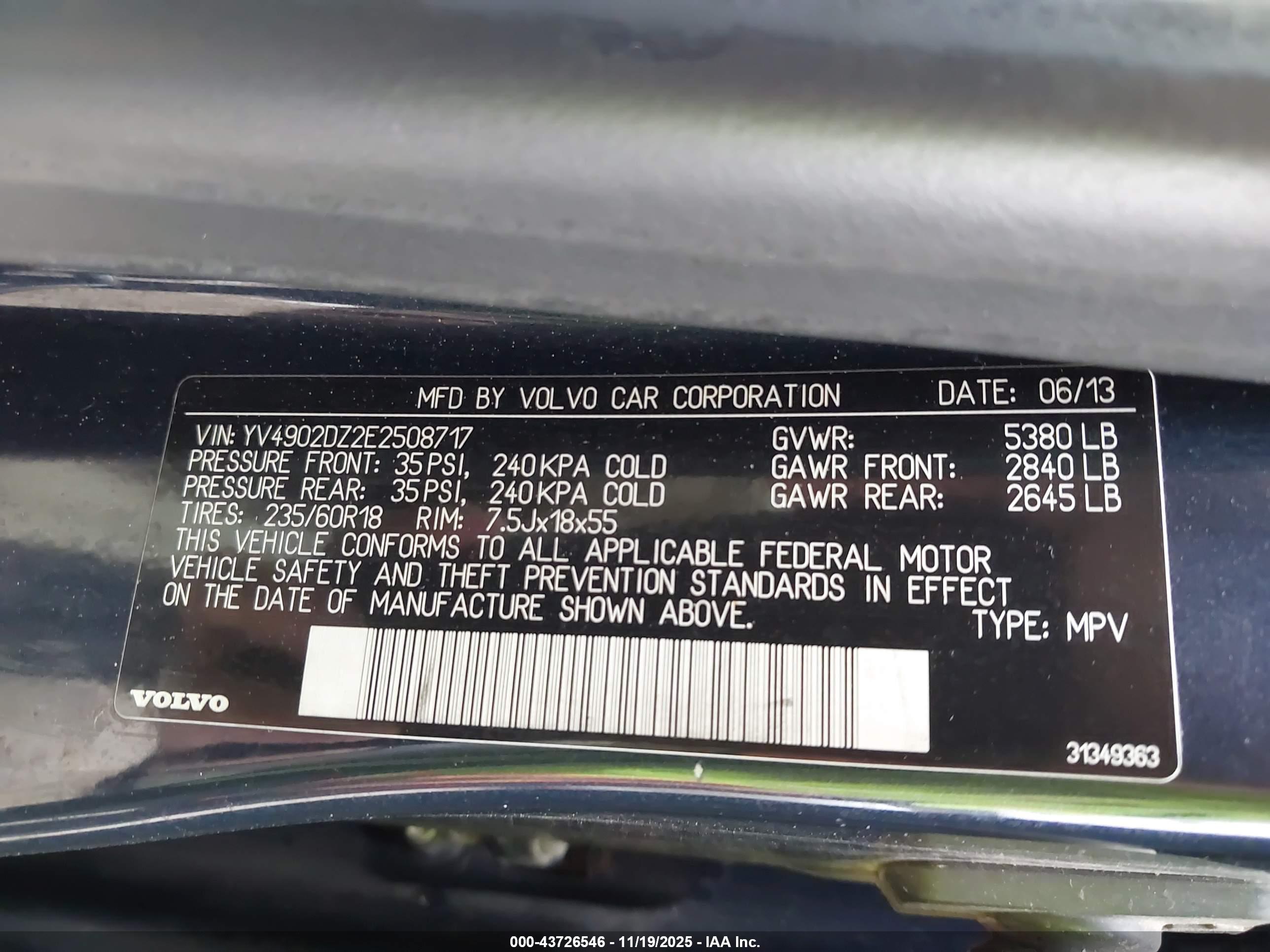 VOLVO XC60 image 9