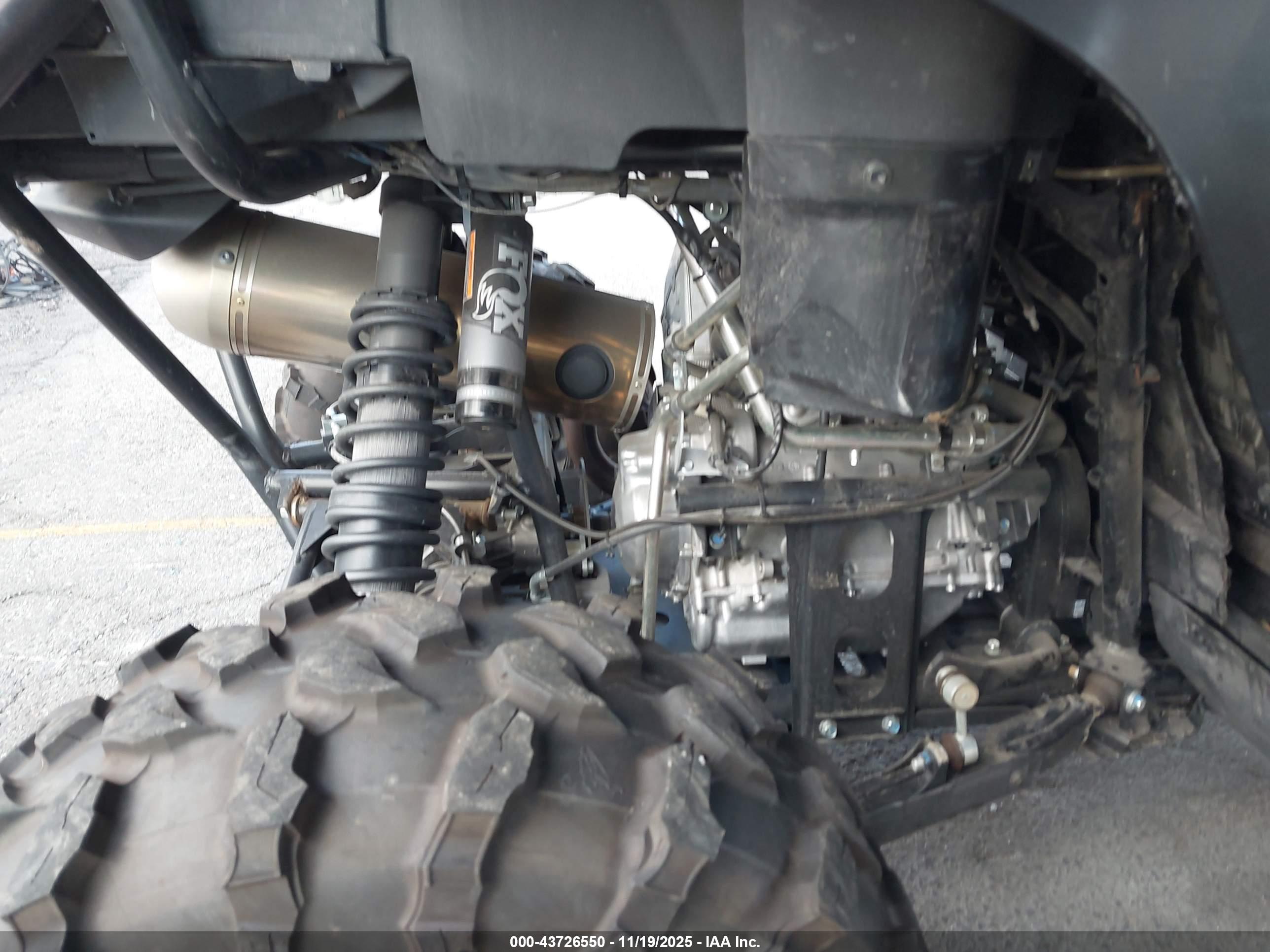 YAMAHA YXZ1000 image 8