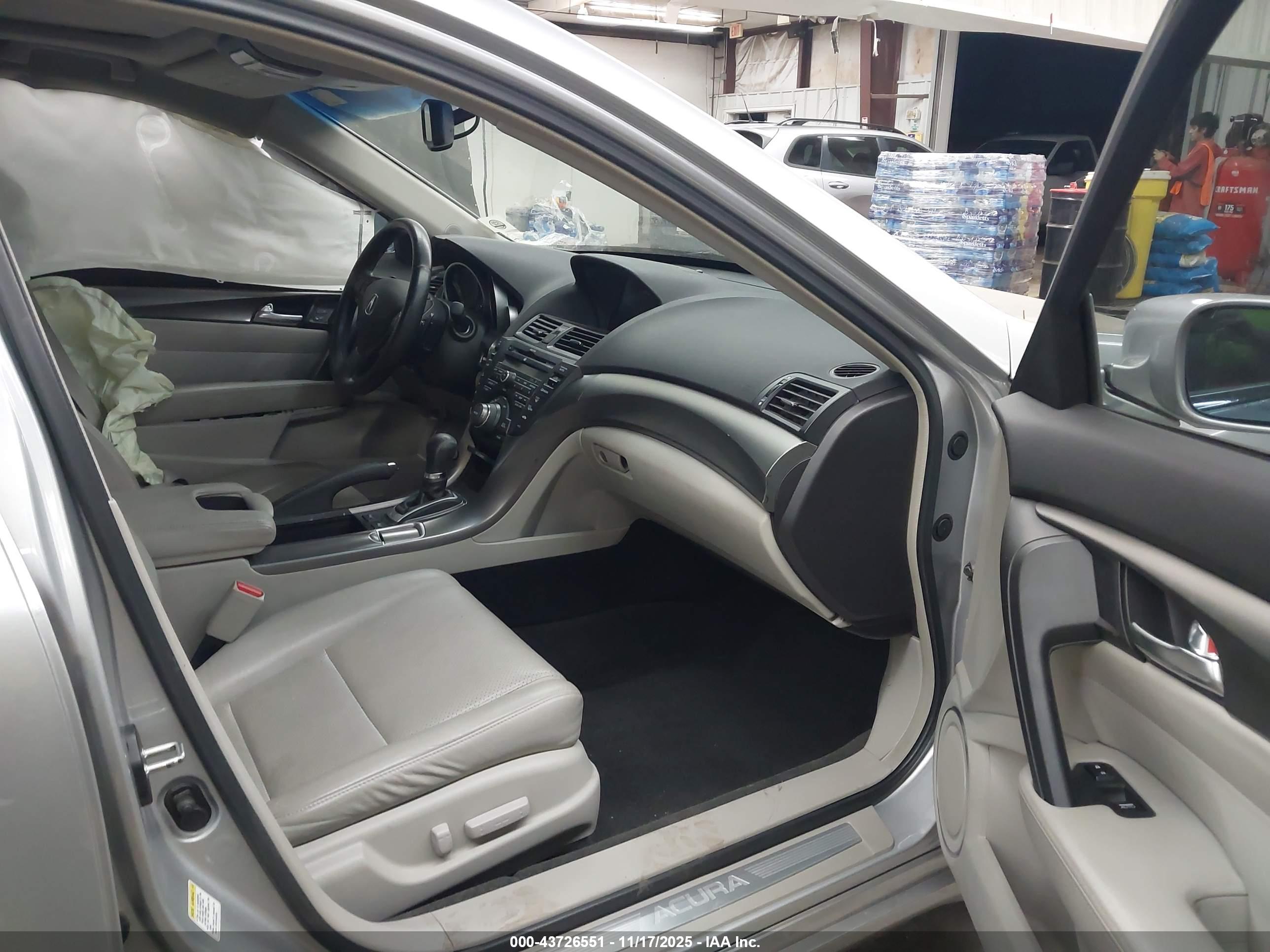 ACURA TL image 5