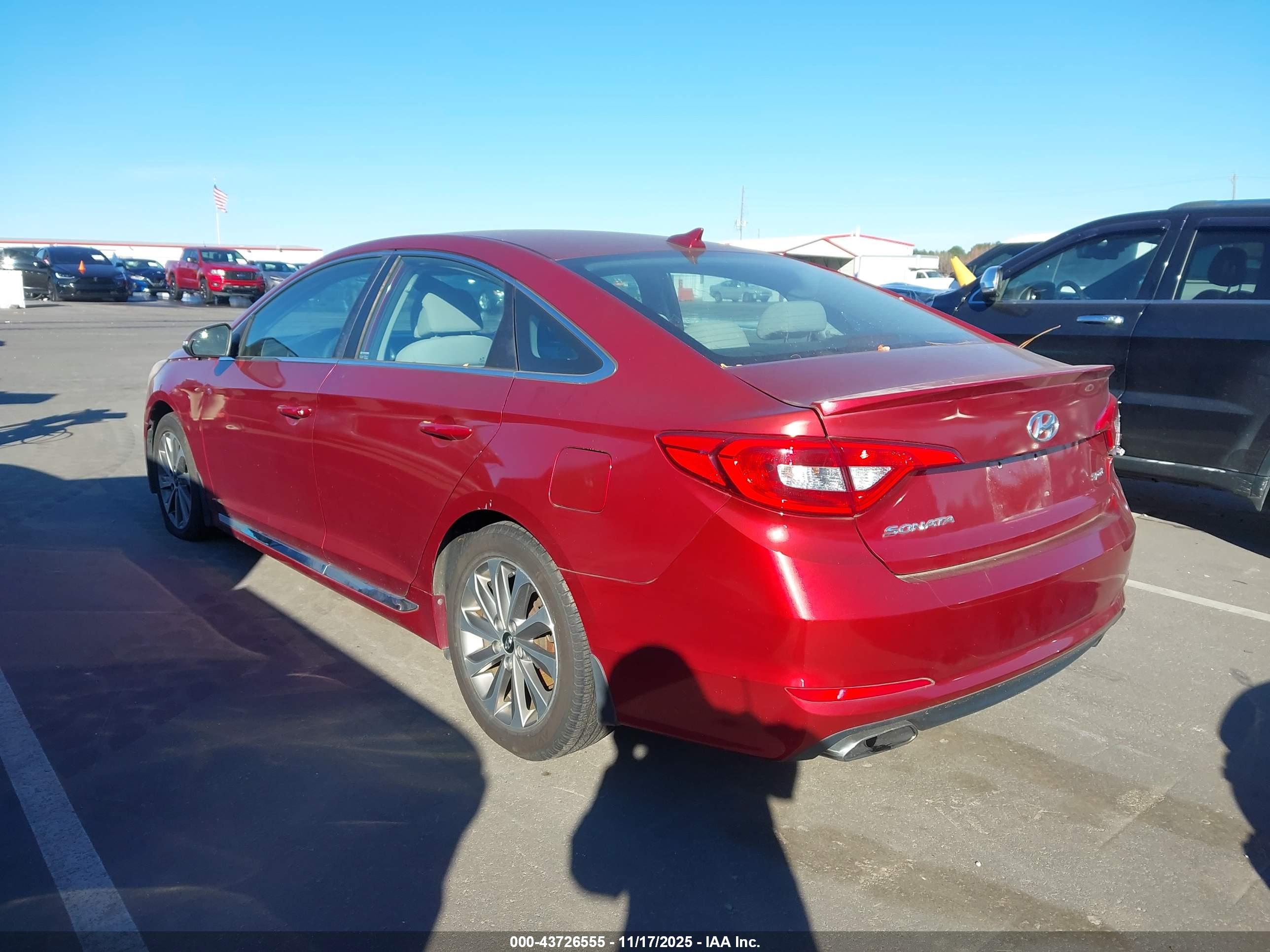 HYUNDAI SONATA image 3