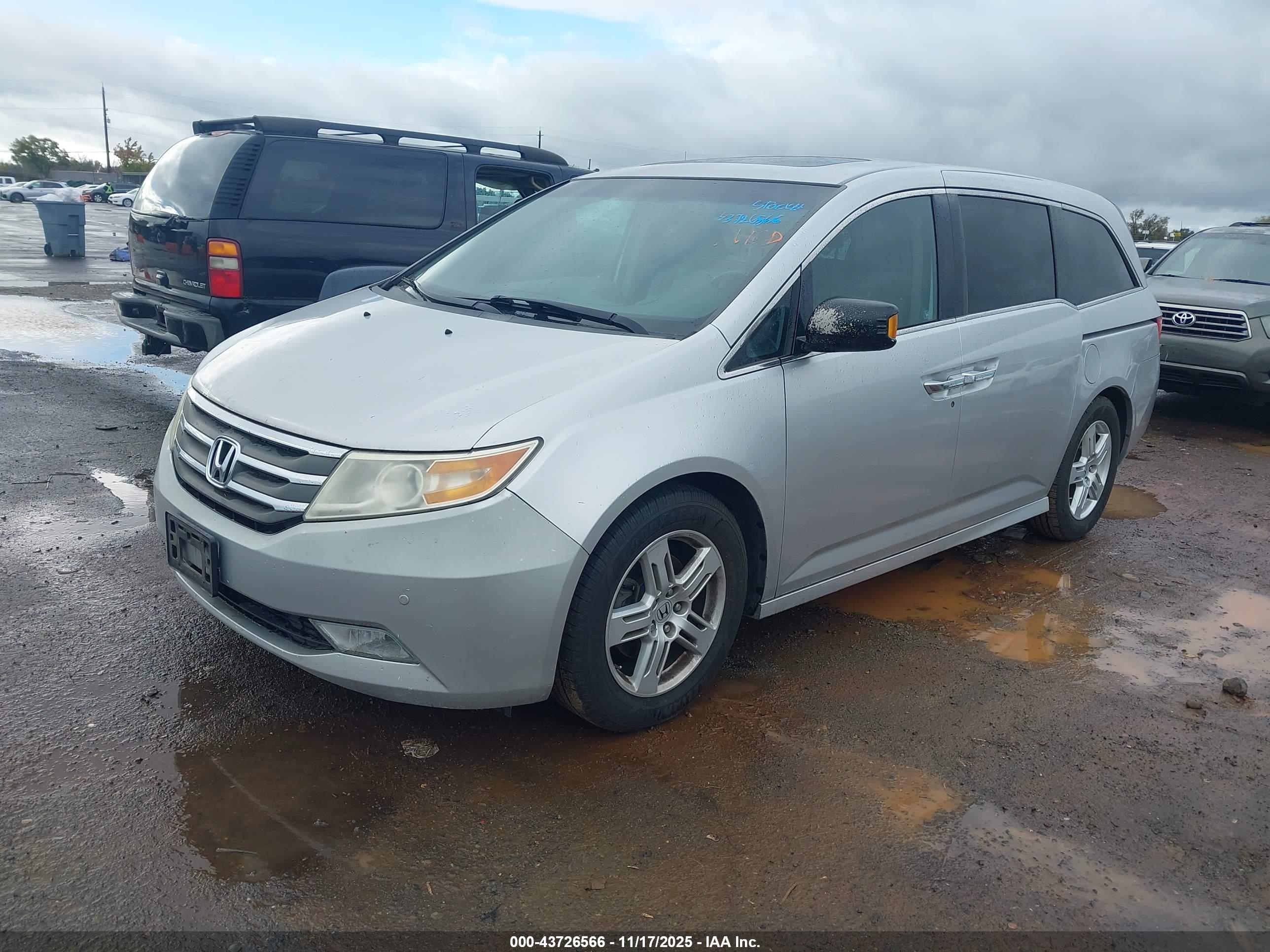 HONDA ODYSSEY image 2