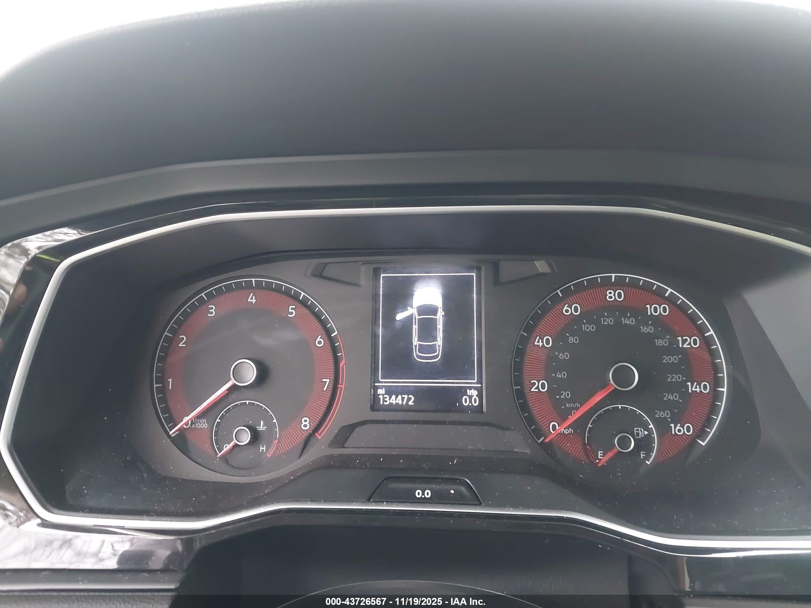 VOLKSWAGEN JETTA image 7