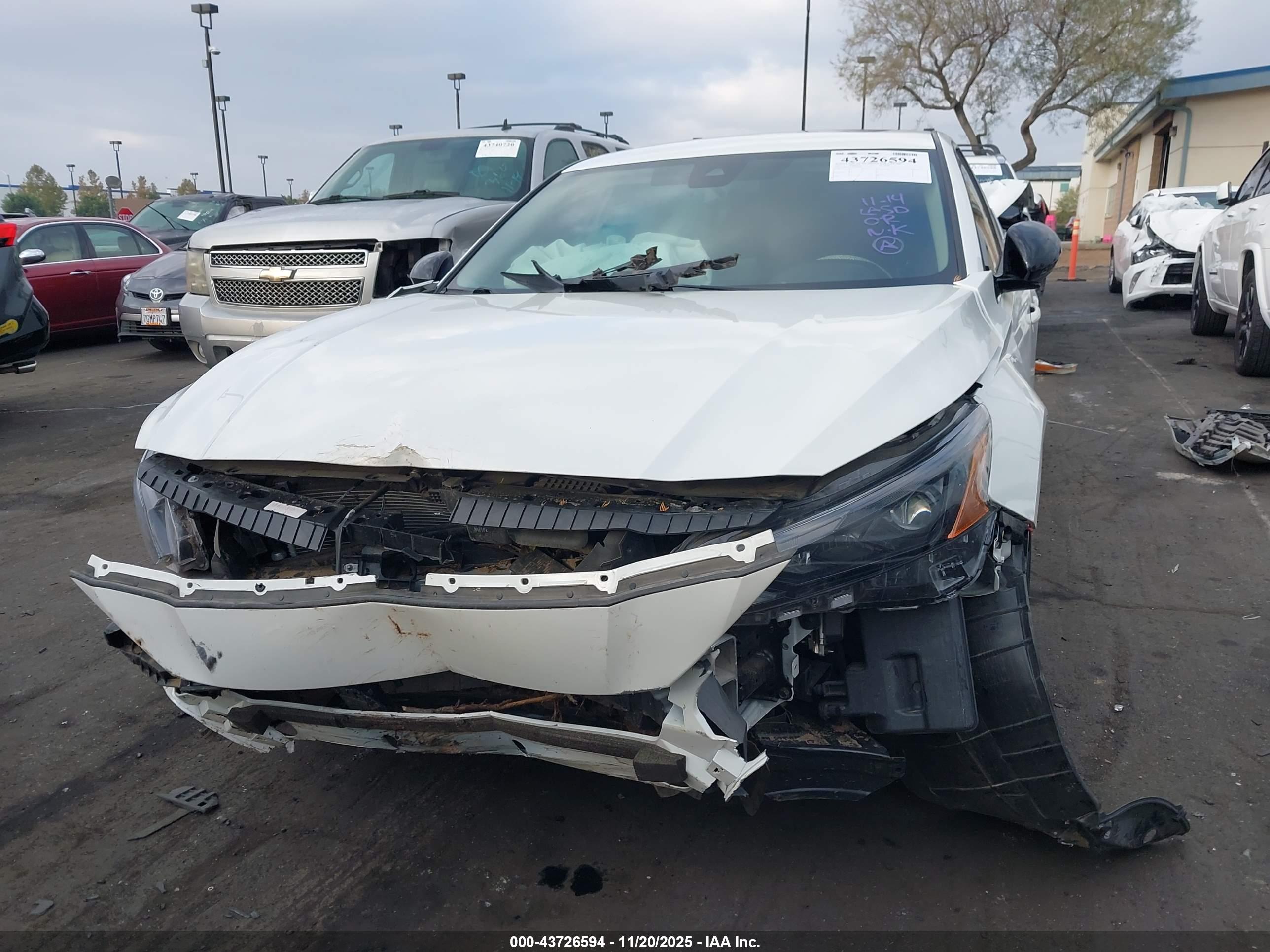 NISSAN ALTIMA image 6