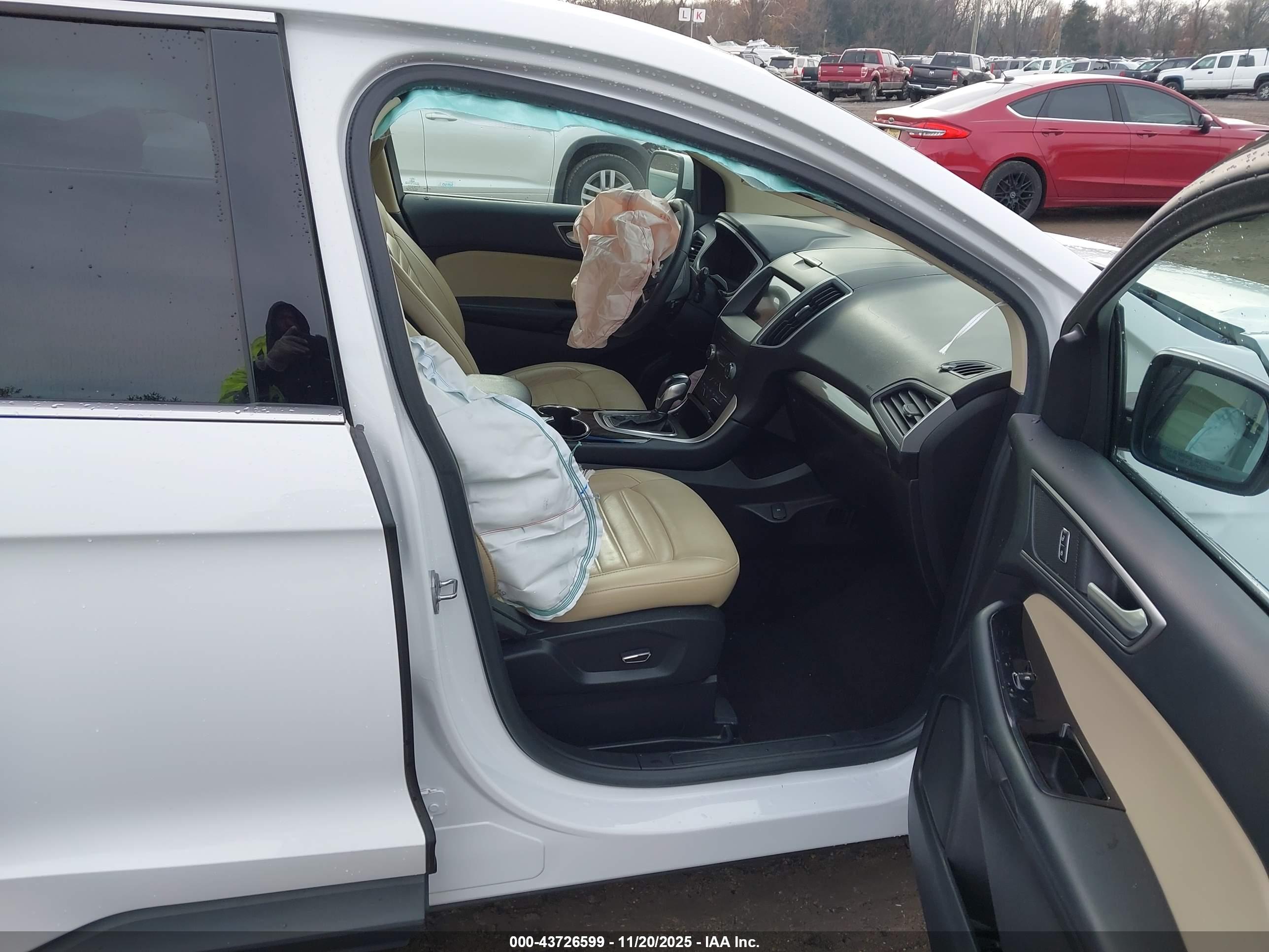 FORD EDGE image 5
