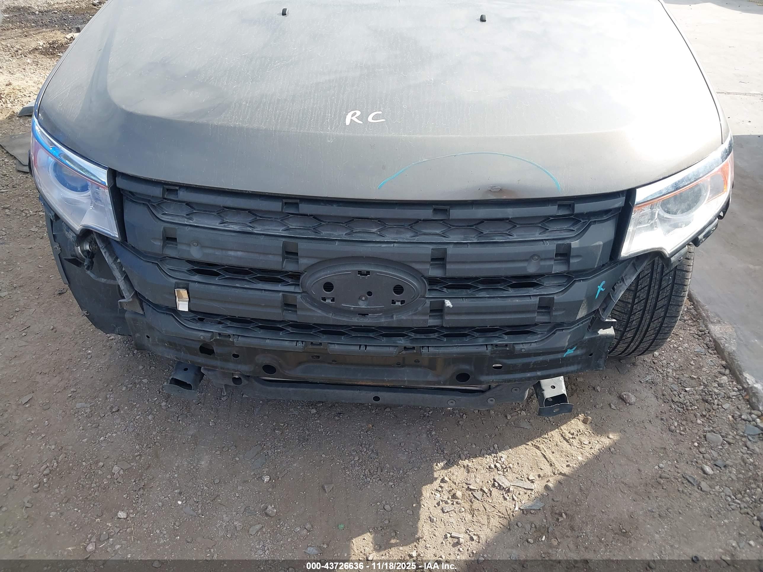 FORD EDGE image 6