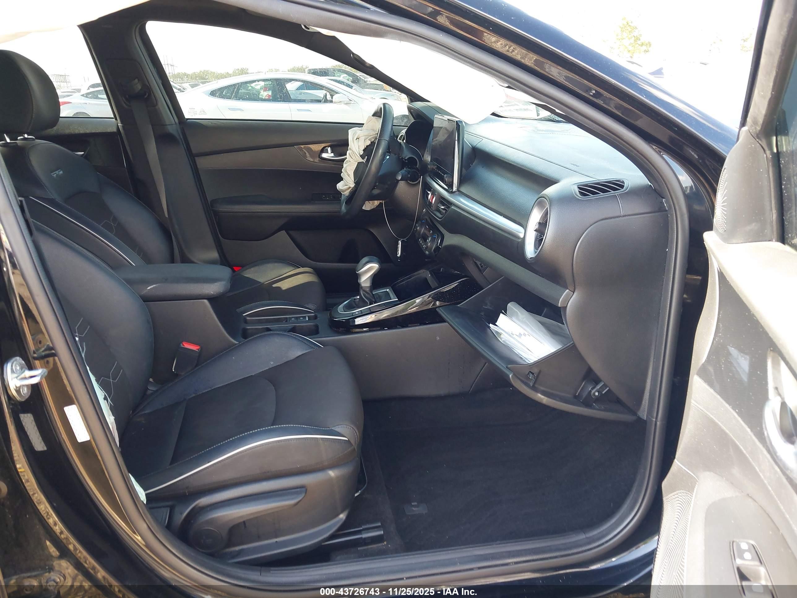 KIA FORTE image 5