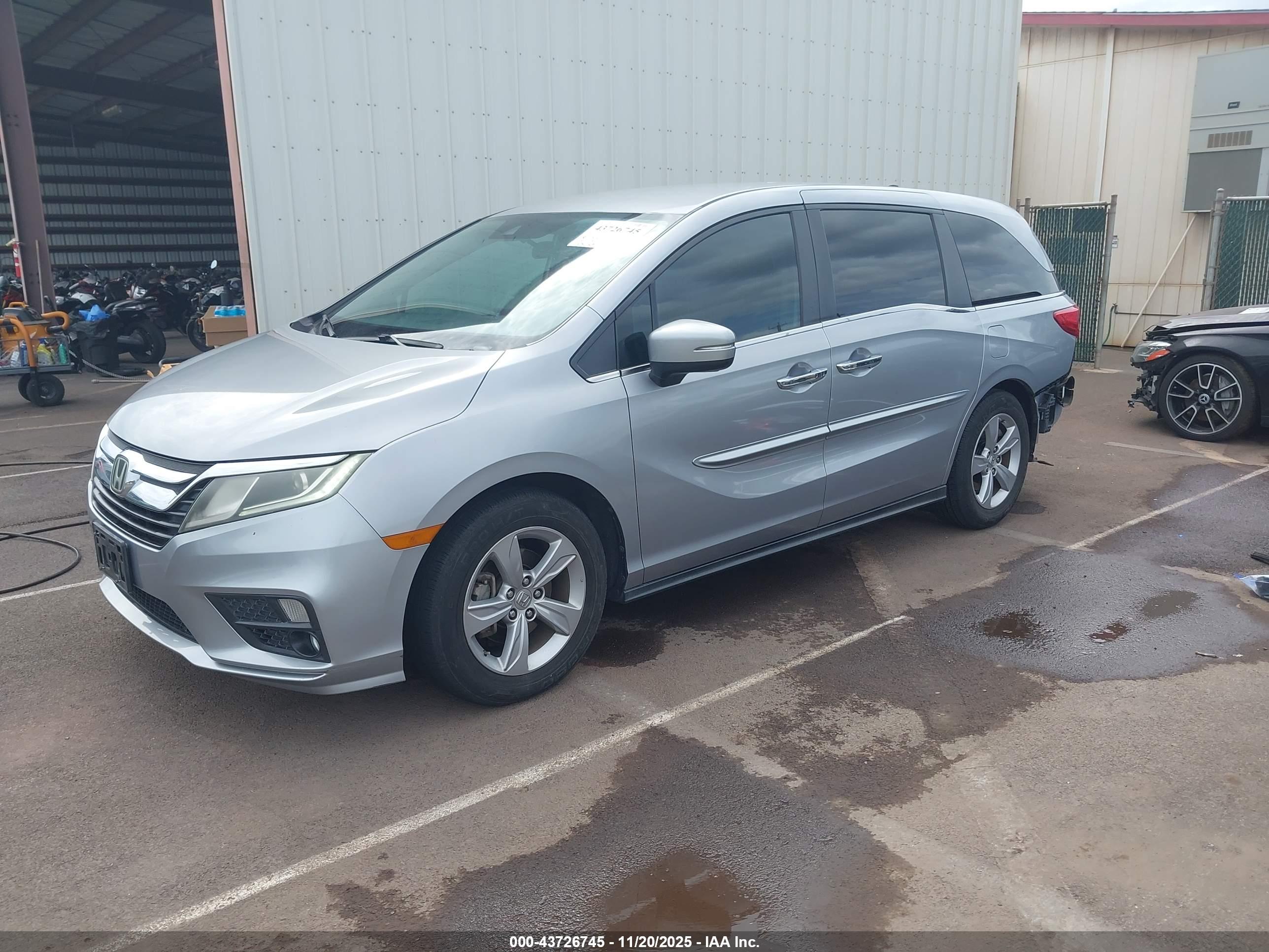 HONDA ODYSSEY image 2