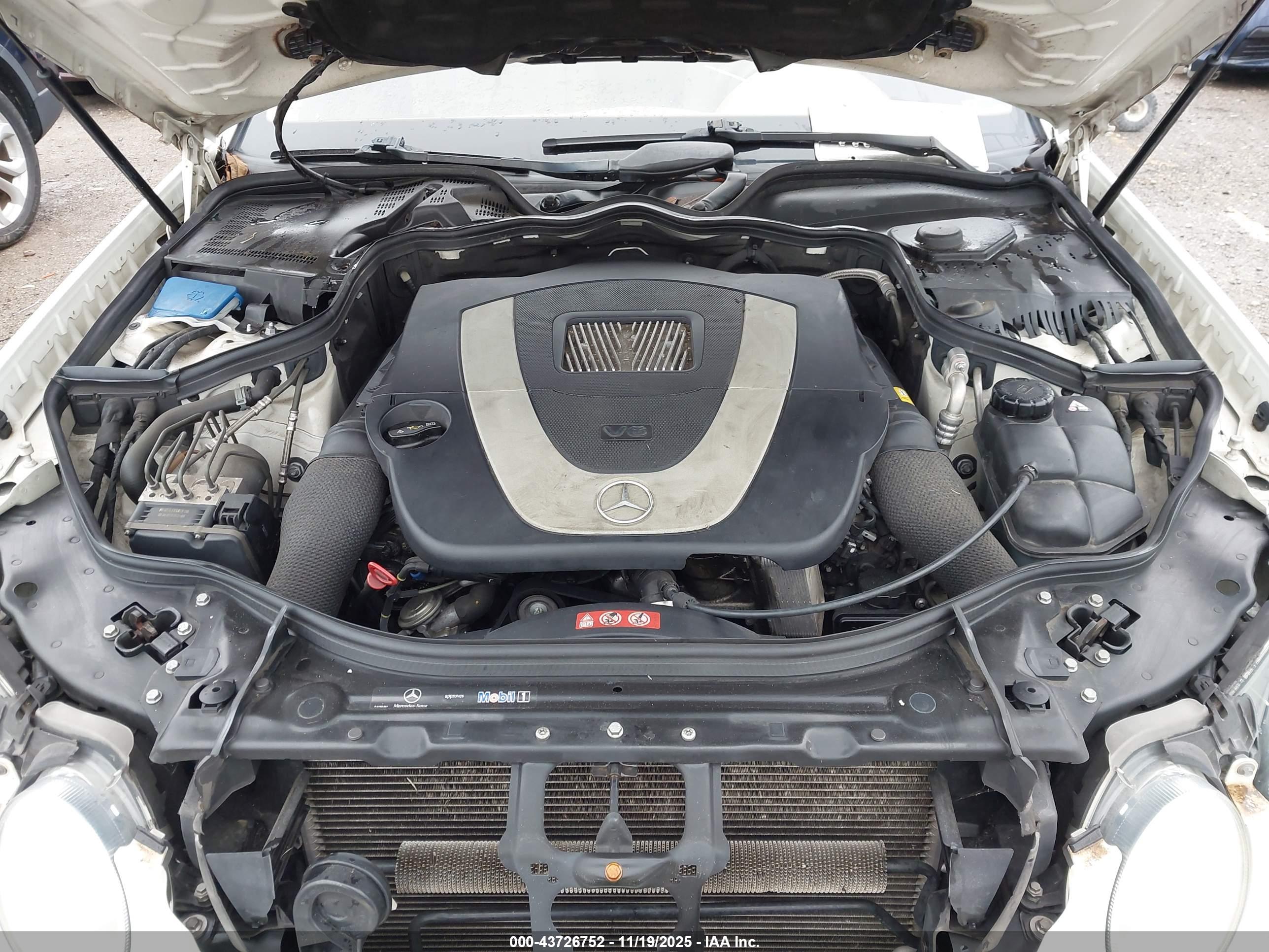 MERCEDES-BENZ E image 10