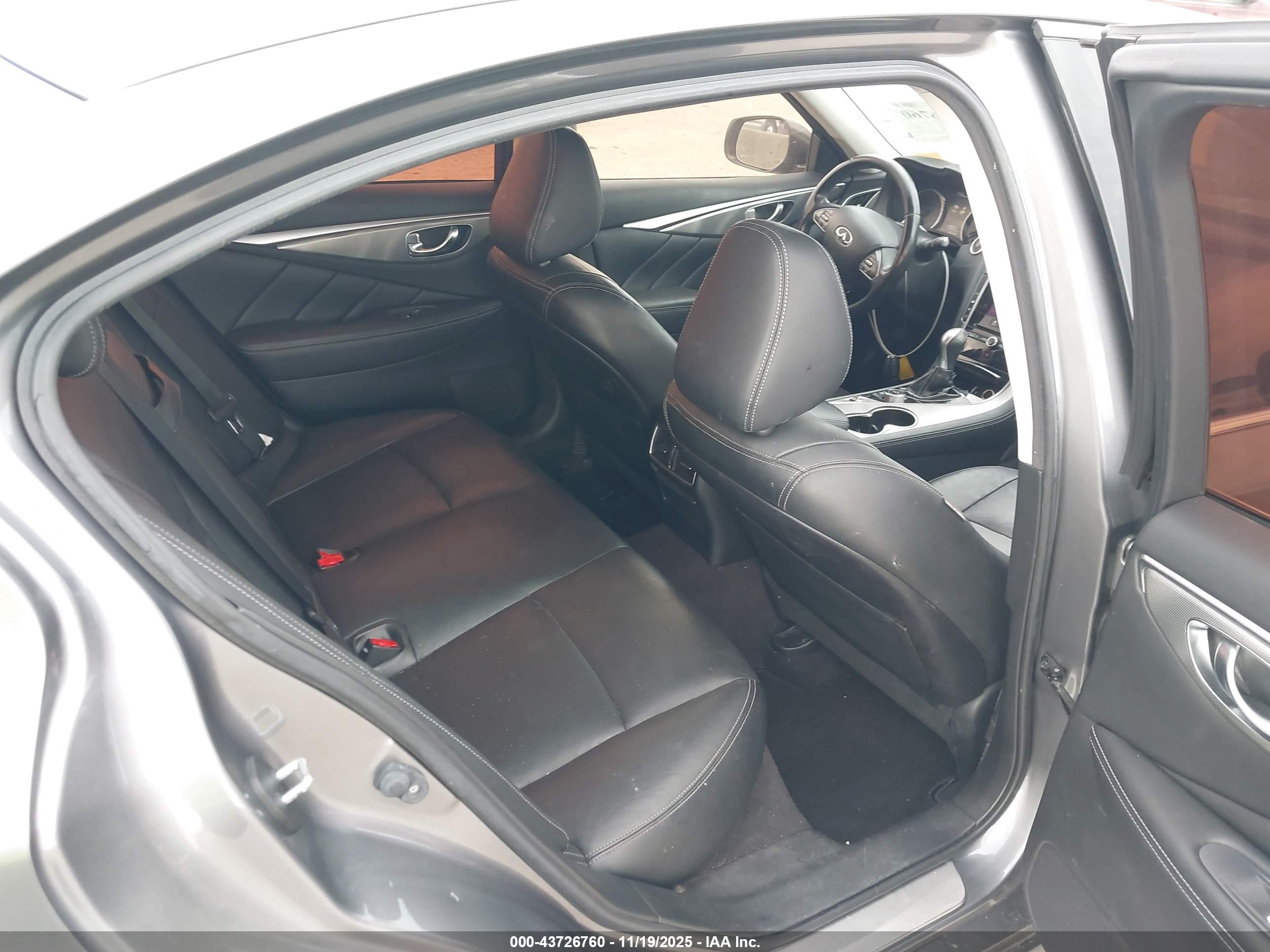 INFINITI Q50 image 8