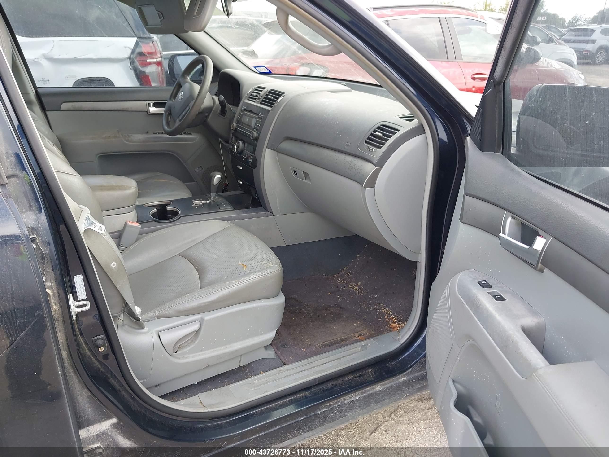 KIA BORREGO image 5