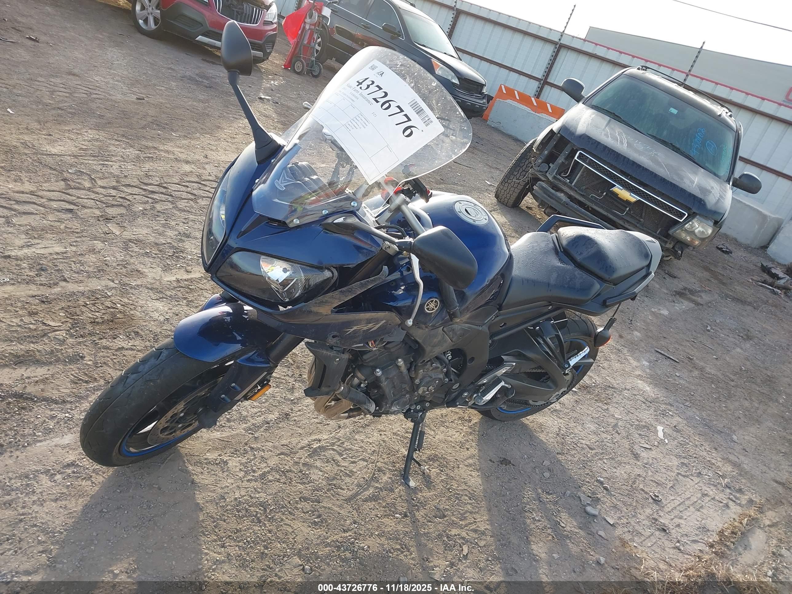 YAMAHA FZ1 image 2