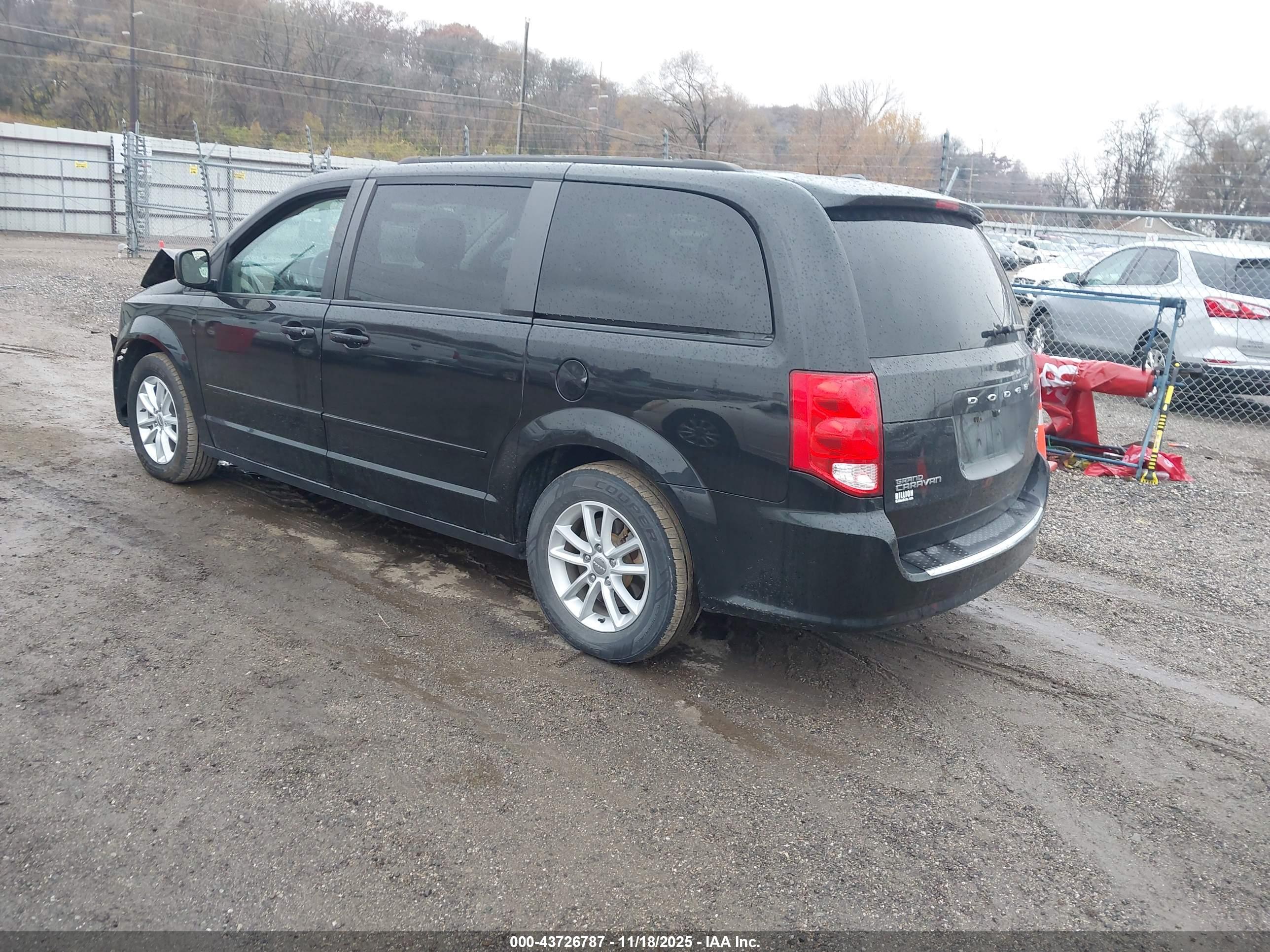 DODGE GRAND image 3