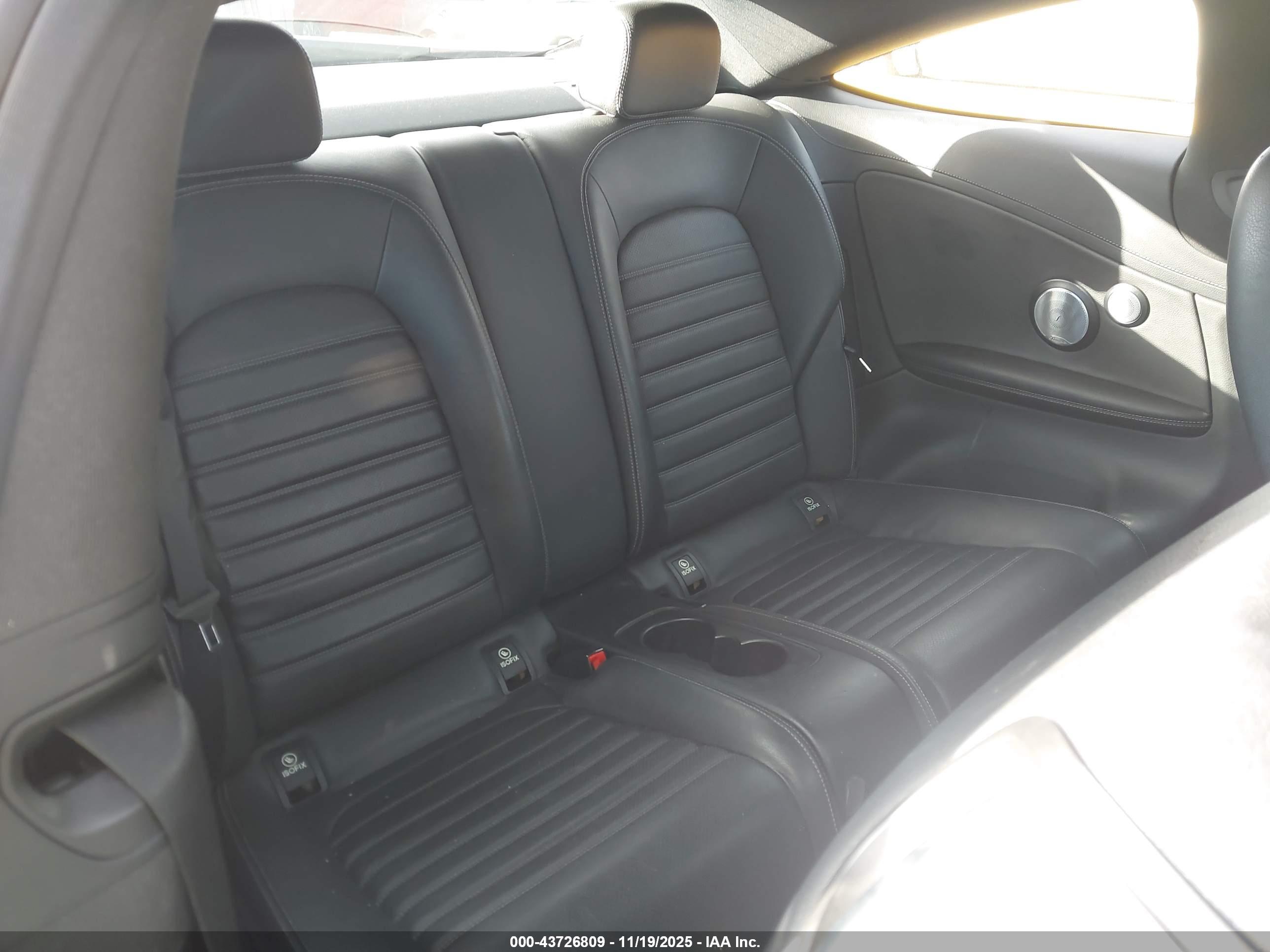 MERCEDES-BENZ C image 8