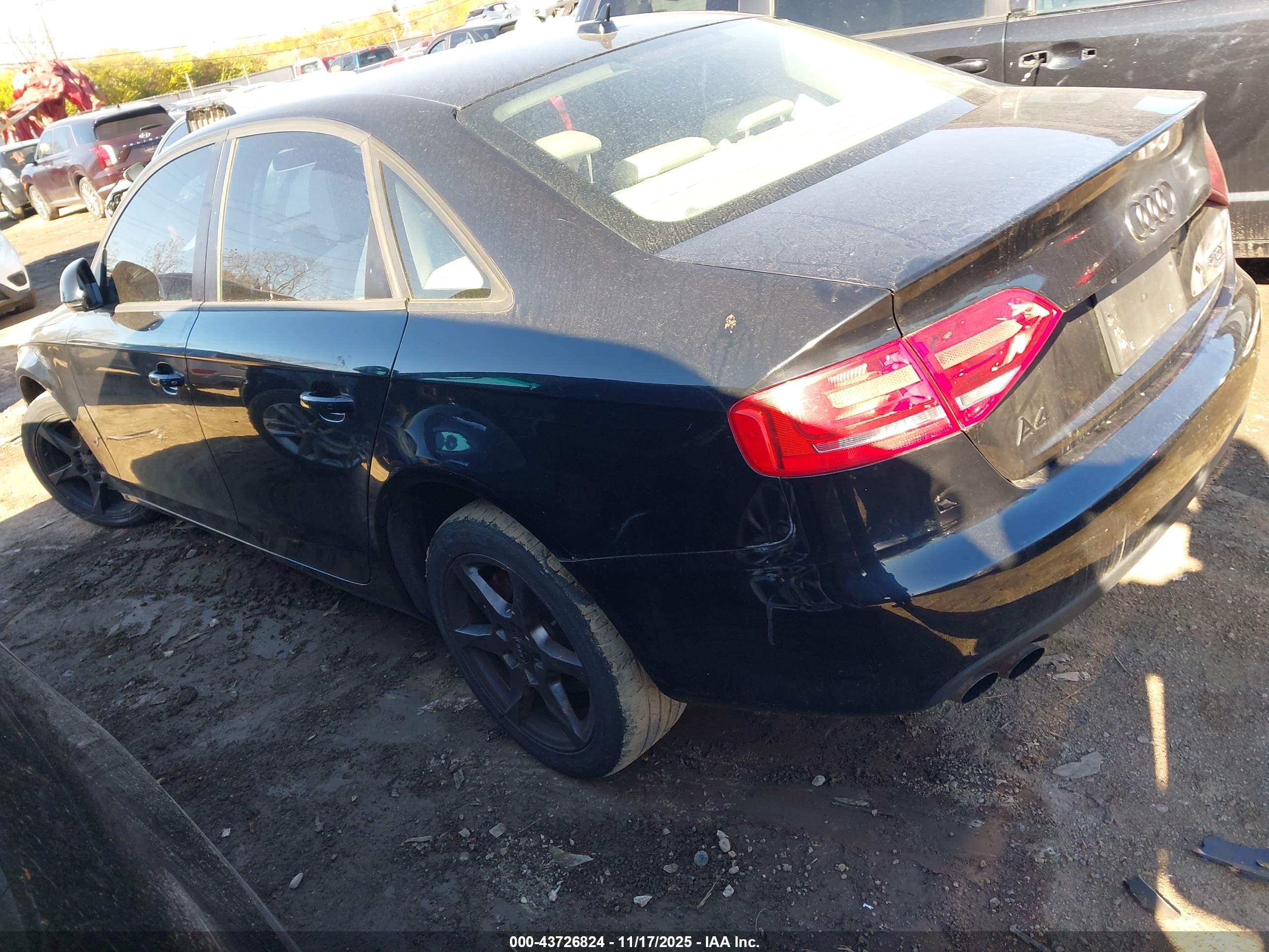AUDI A4 image 3