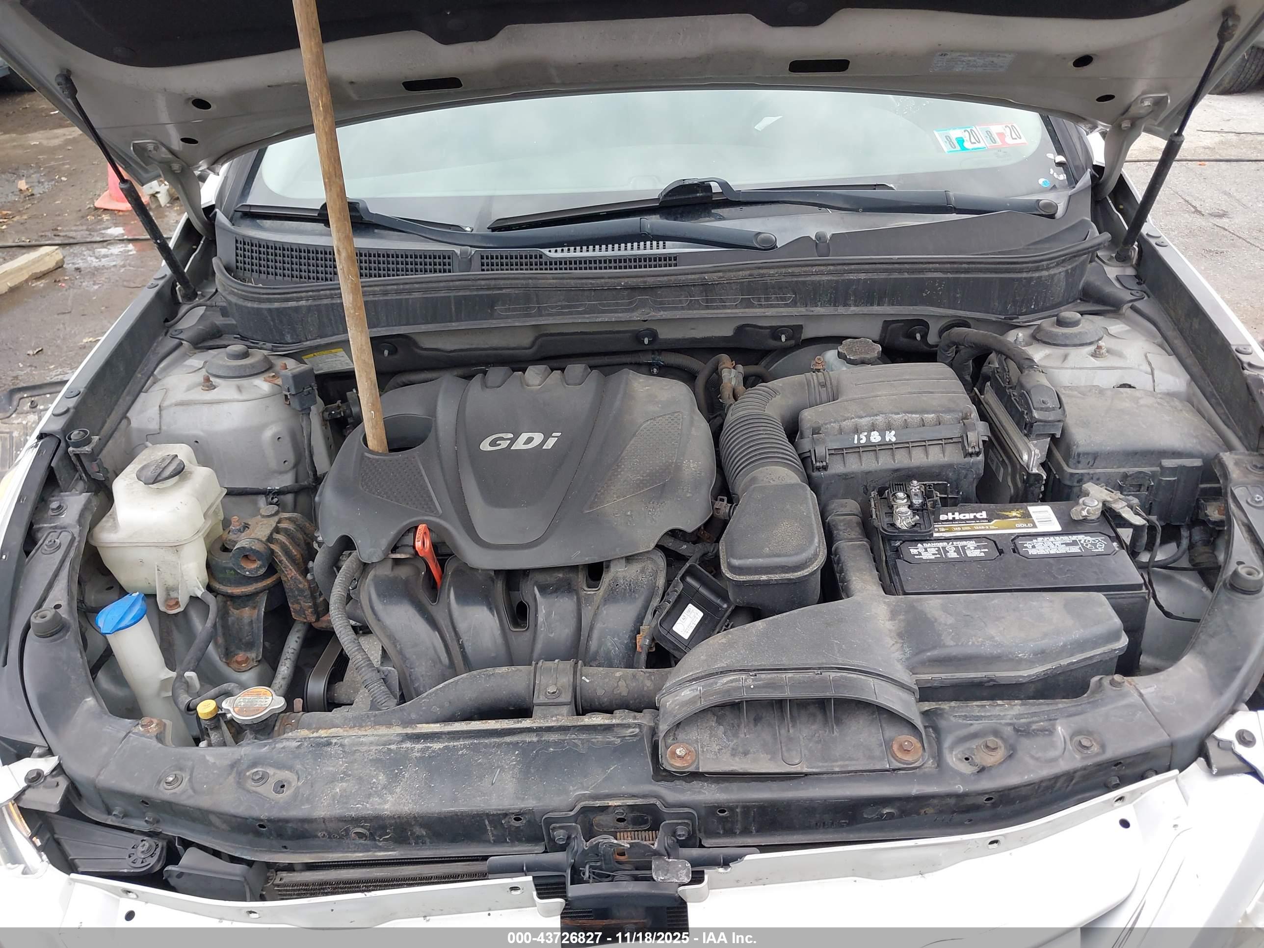 HYUNDAI SONATA image 10
