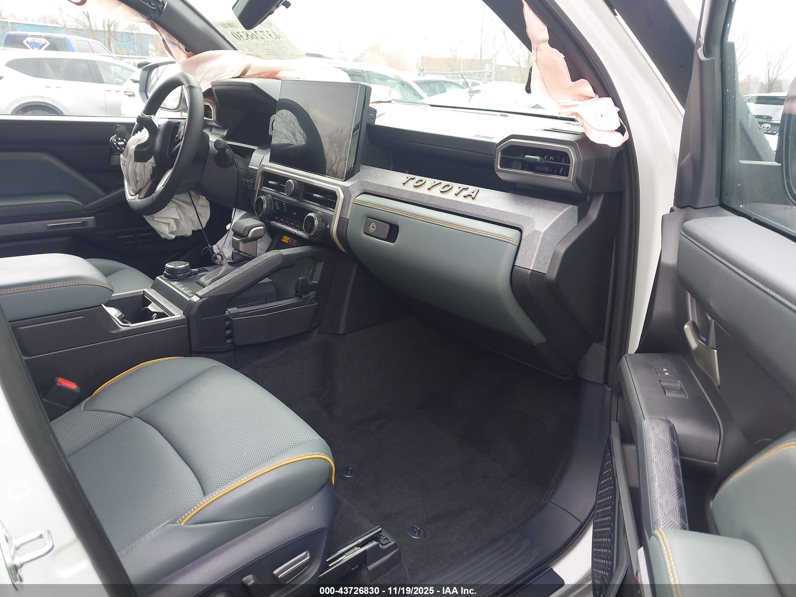 TOYOTA TACOMA image 5