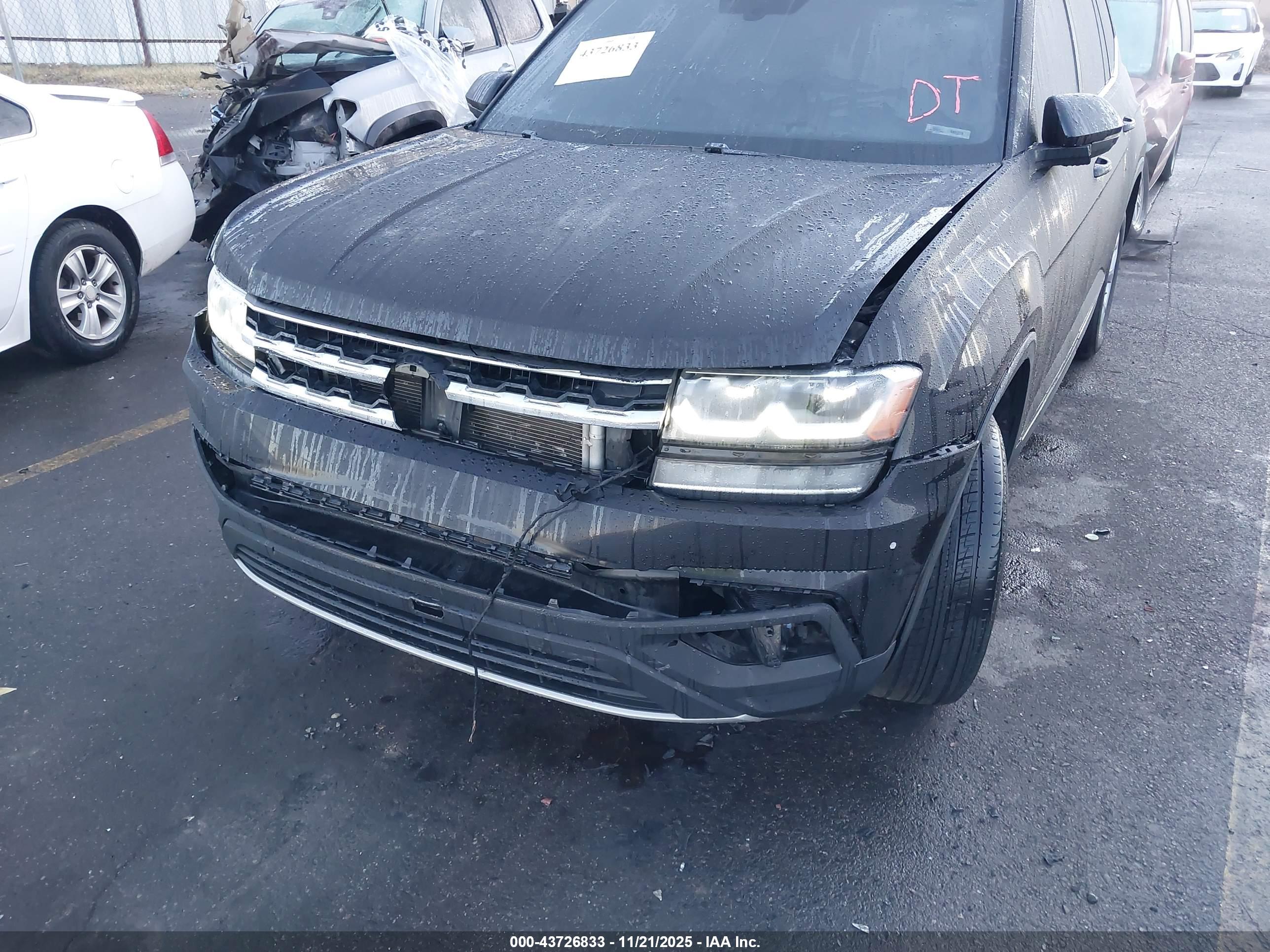 VOLKSWAGEN ATLAS image 6