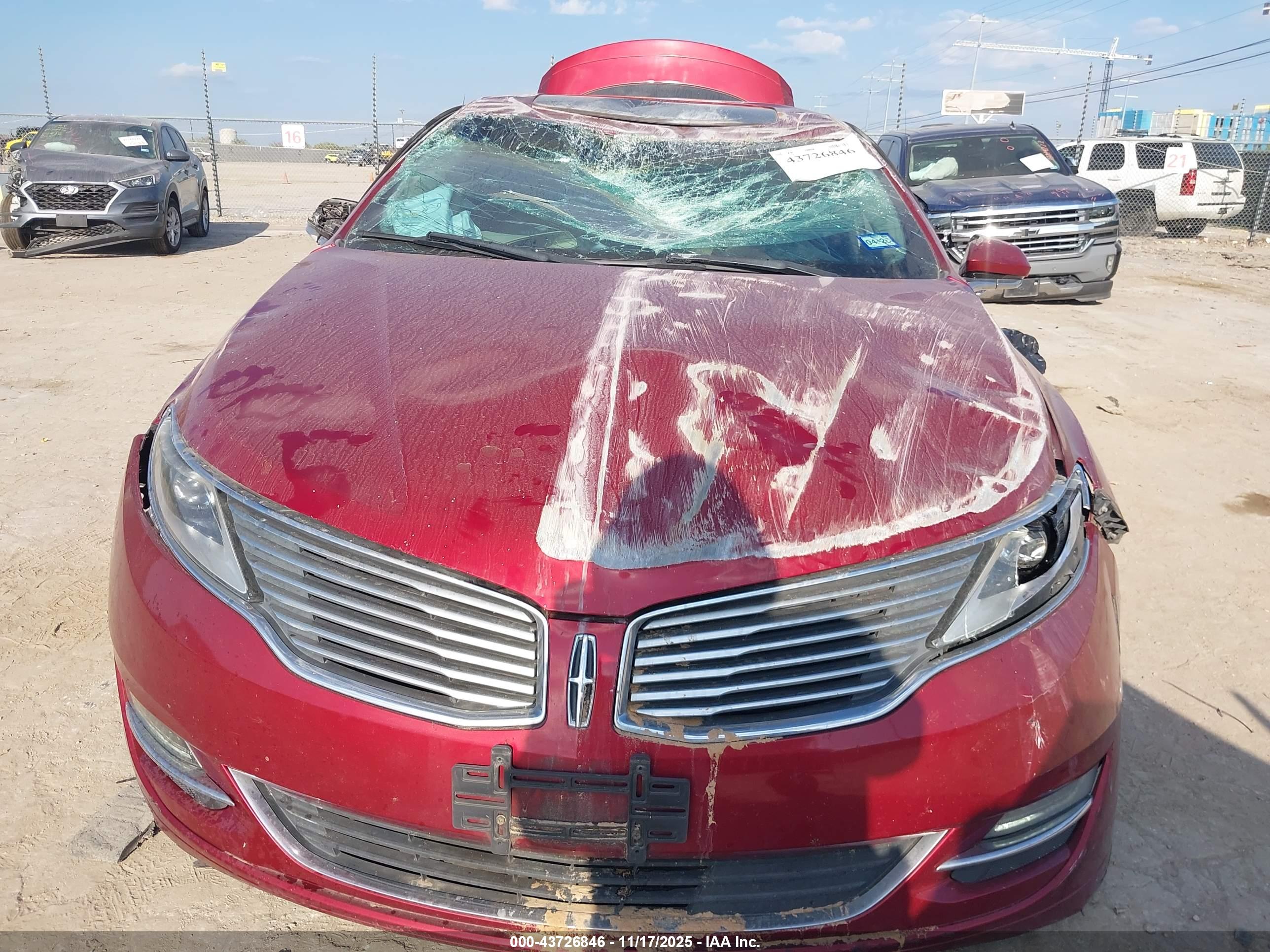 LINCOLN MKZ image 6
