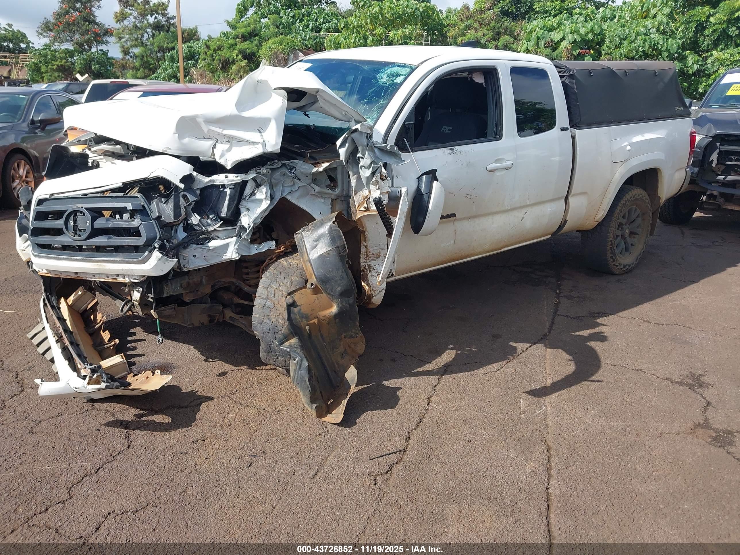 TOYOTA TACOMA image 2