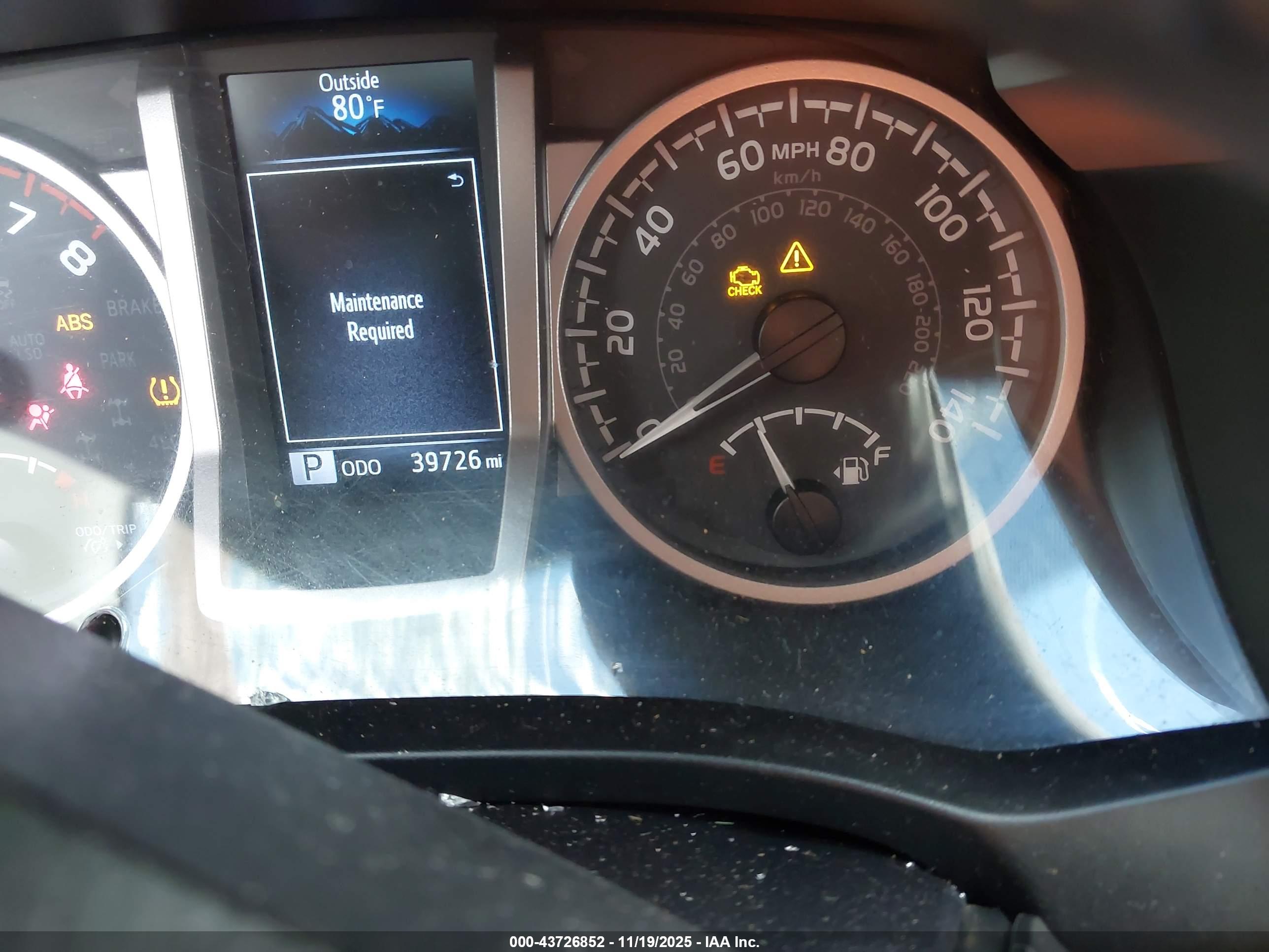 TOYOTA TACOMA image 7