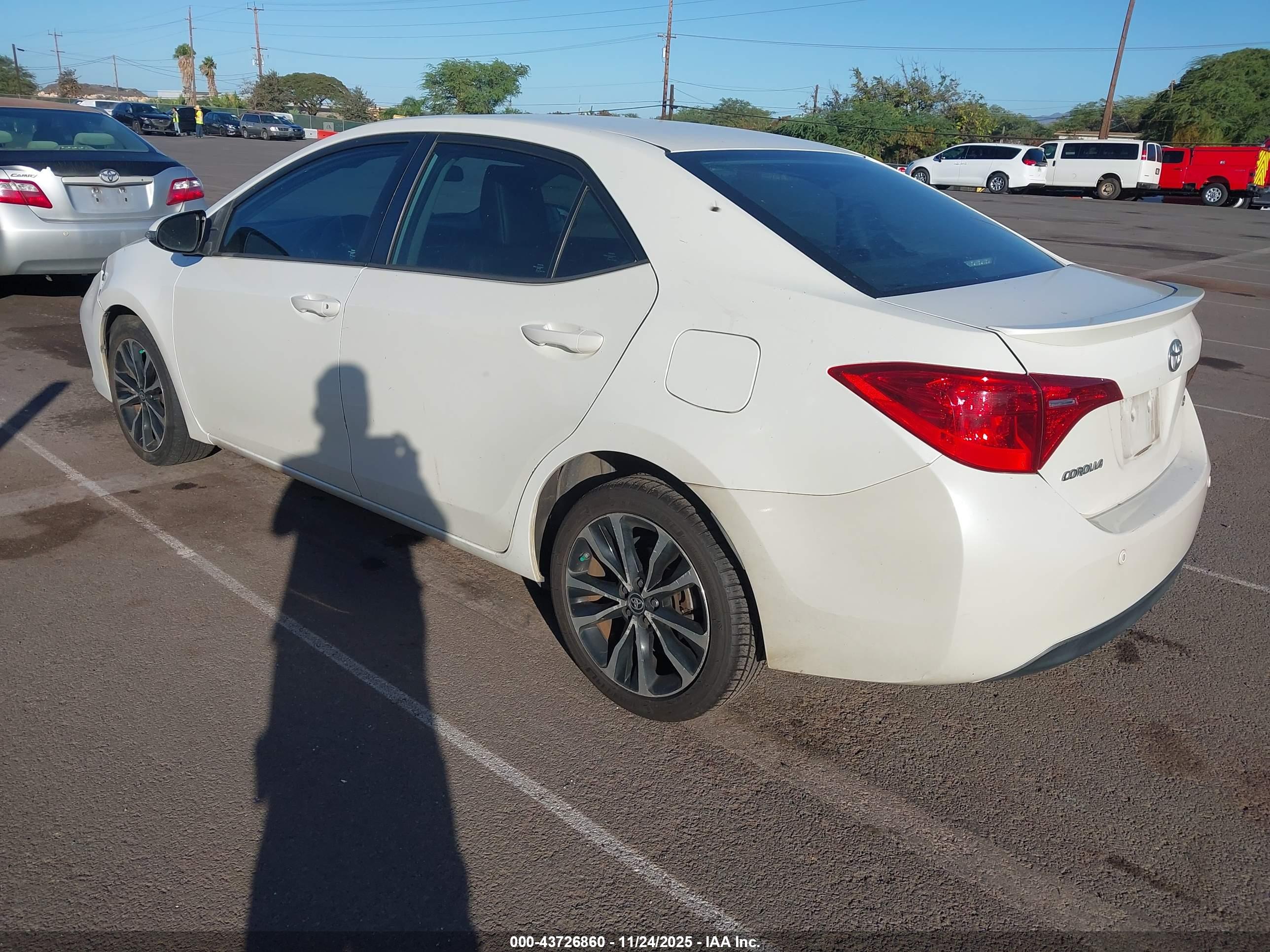 TOYOTA COROLLA image 3