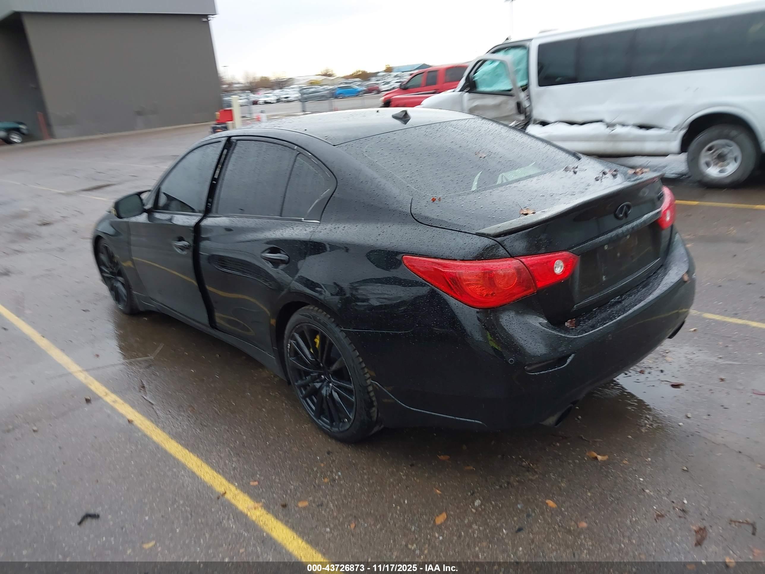 INFINITI Q50 image 3