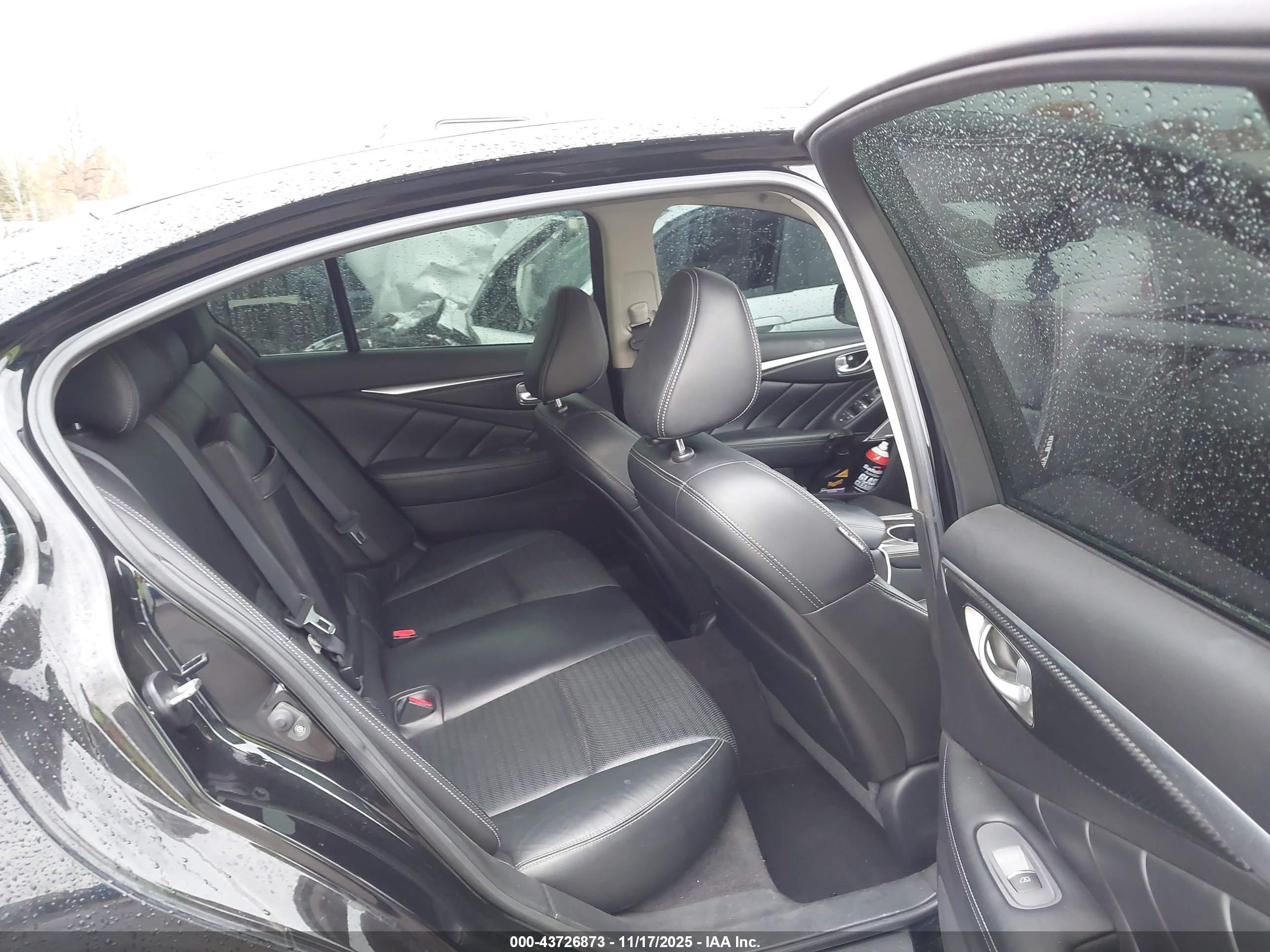 INFINITI Q50 image 8