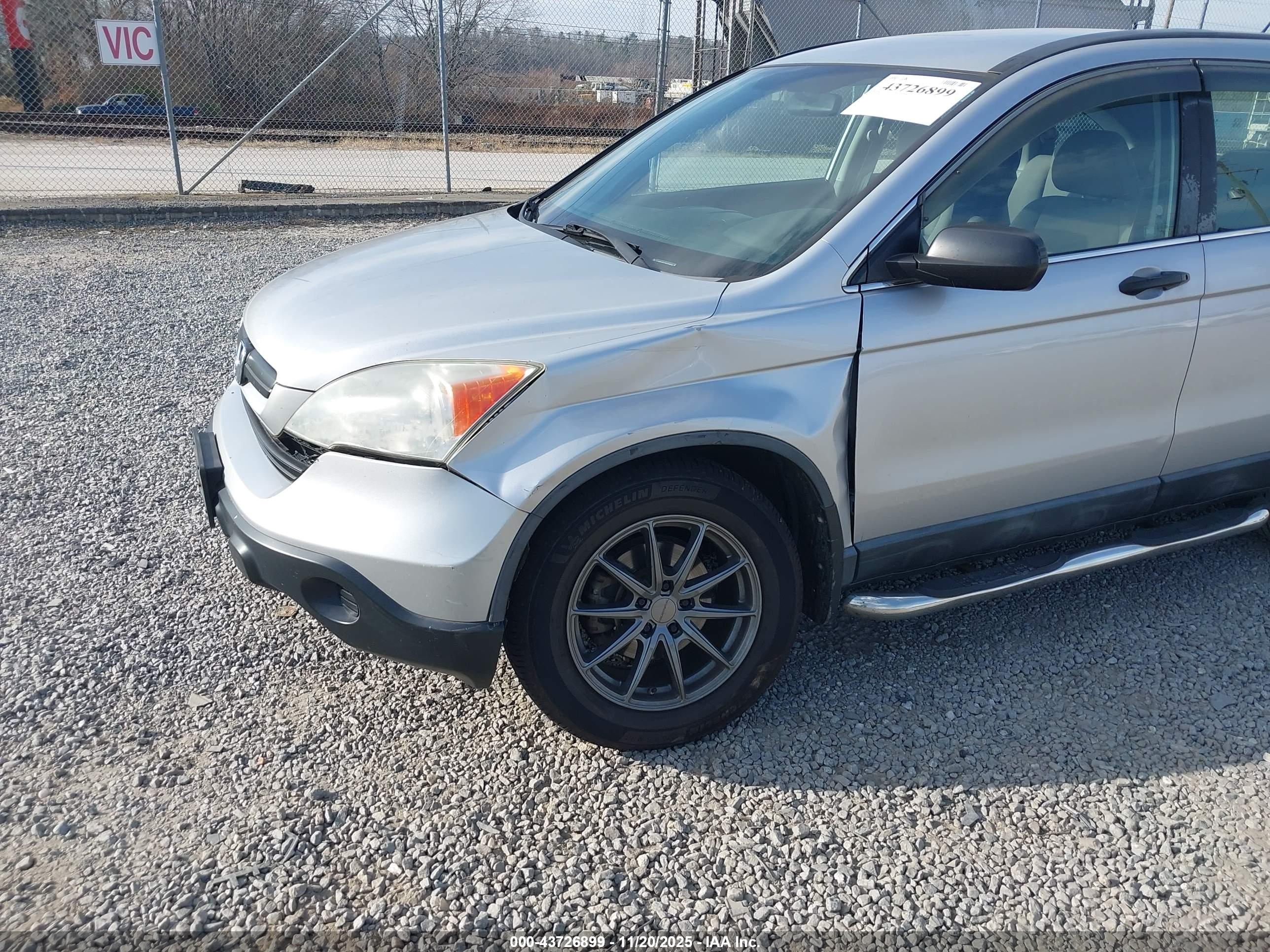 HONDA CR-V image 6