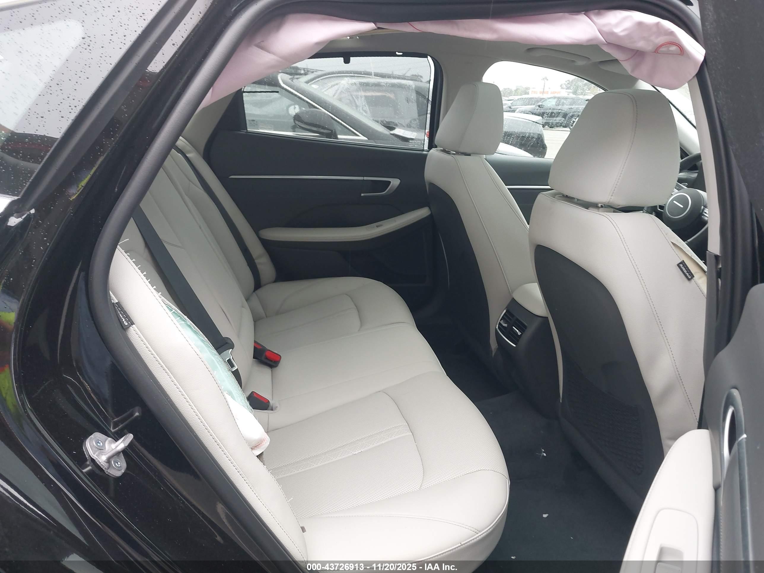 HYUNDAI SONATA image 8