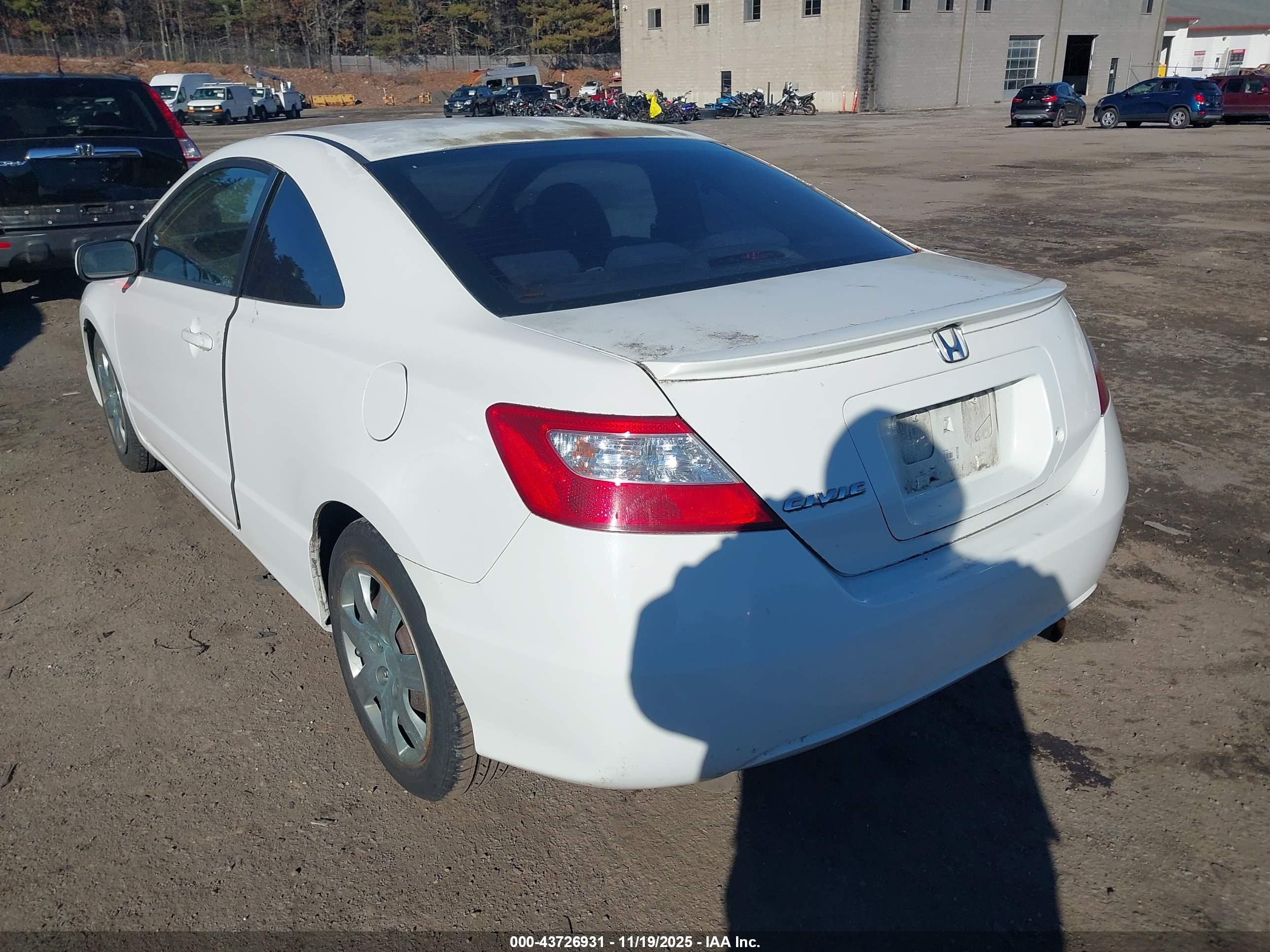 HONDA CIVIC image 3
