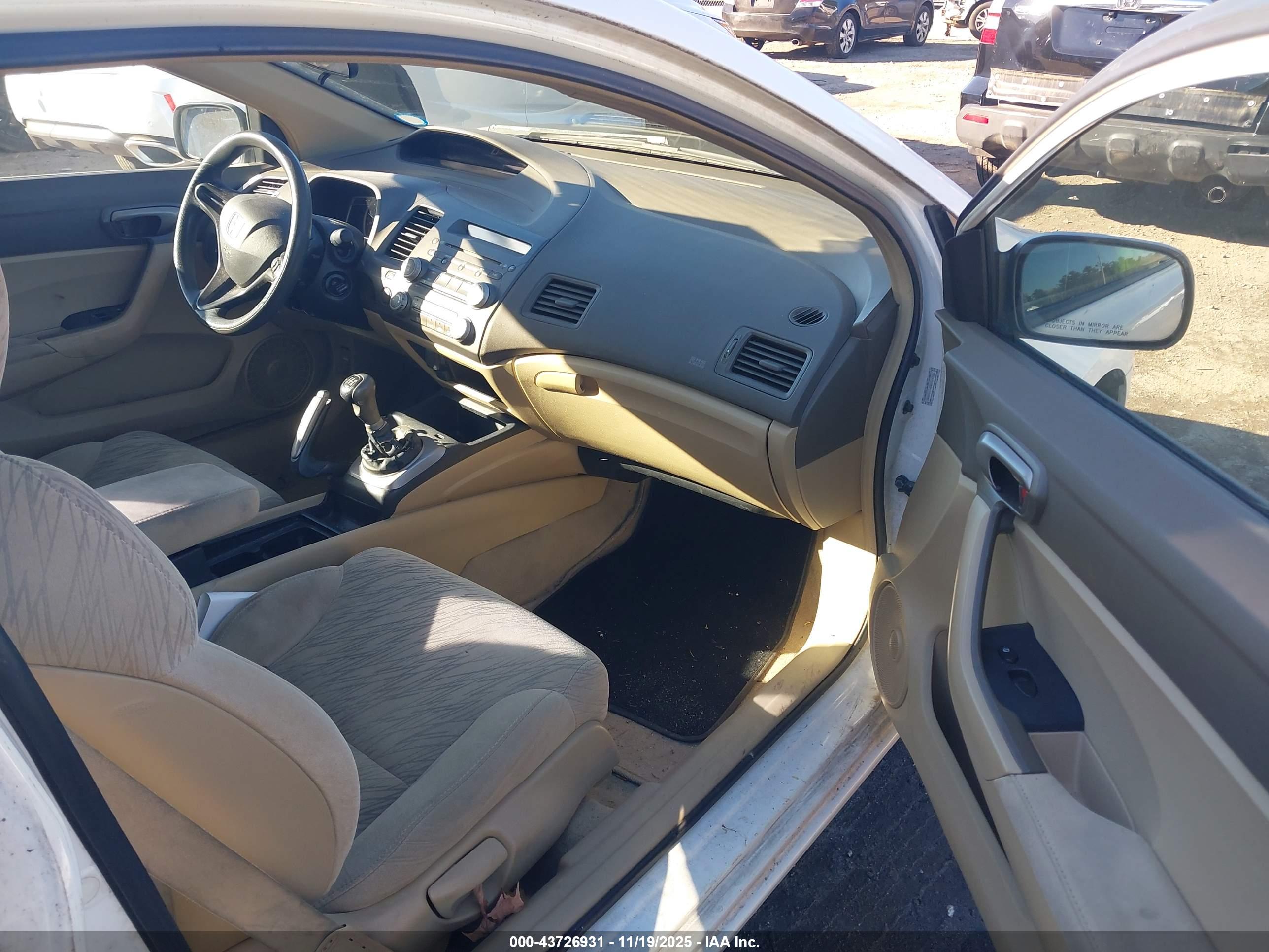 HONDA CIVIC image 5